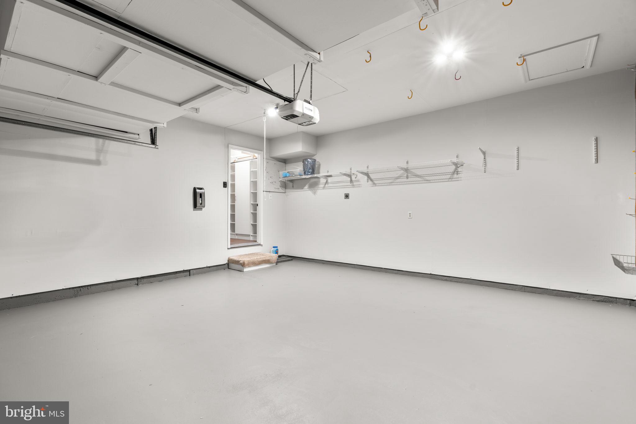 18452 CROWNSGATE CIRCLE