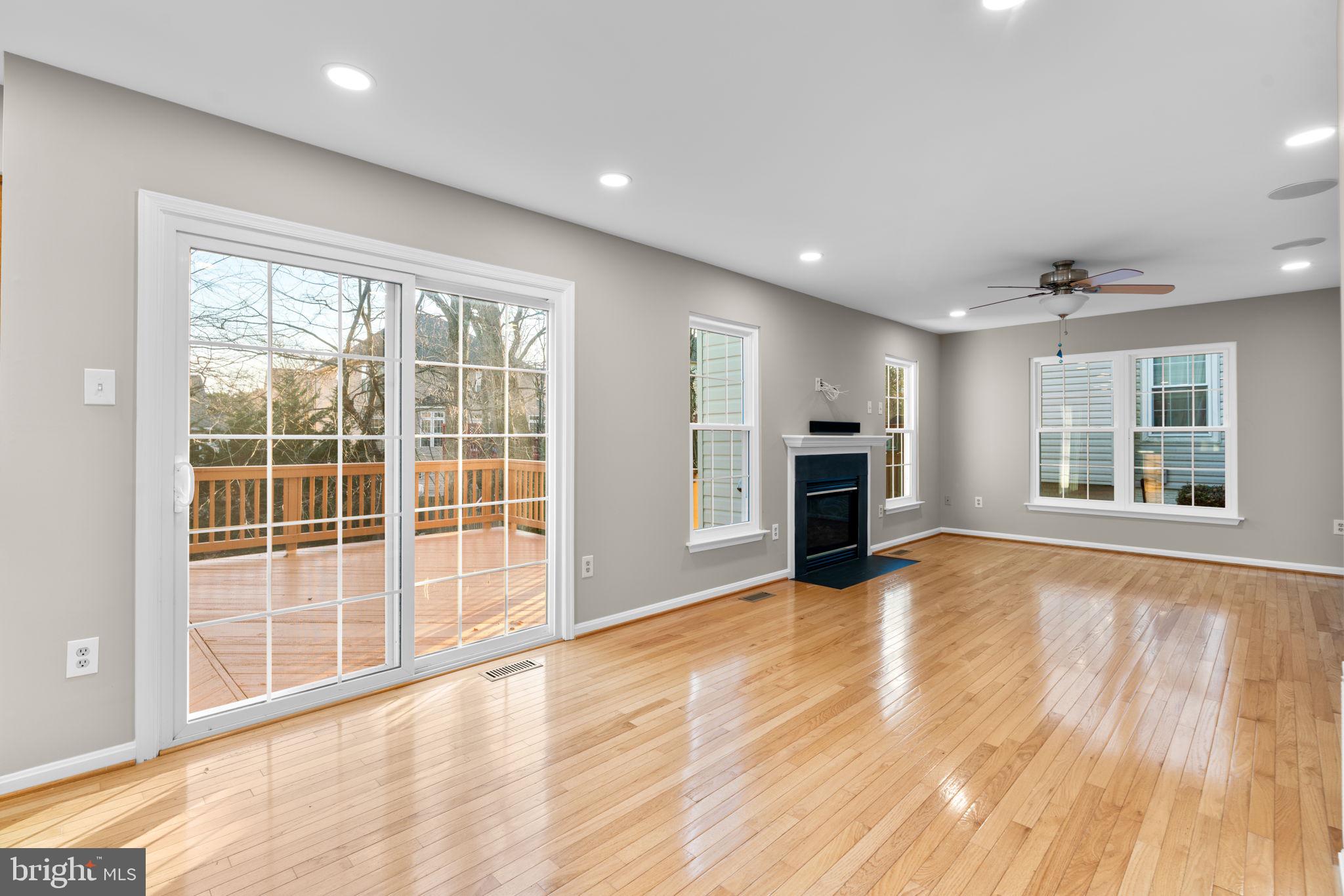 18452 CROWNSGATE CIRCLE