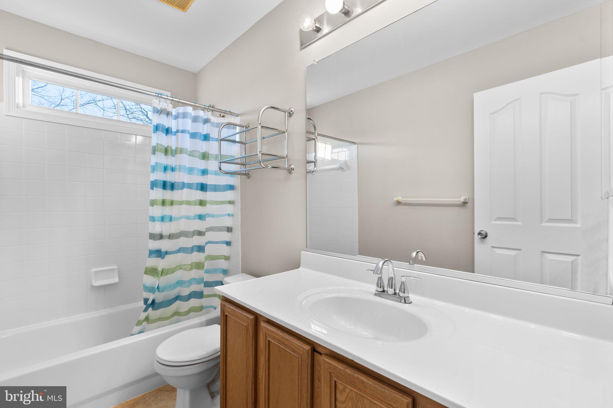 18452 CROWNSGATE CIRCLE