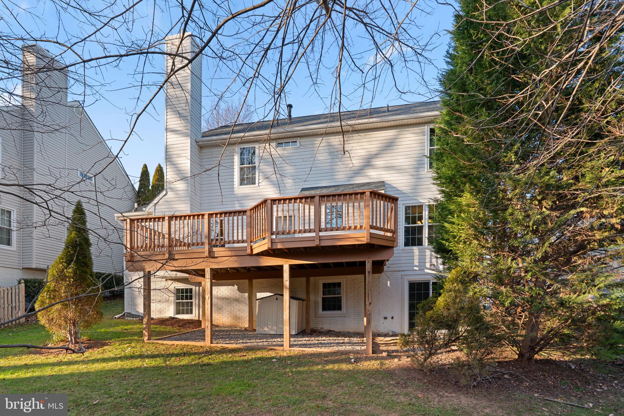 18452 CROWNSGATE CIRCLE