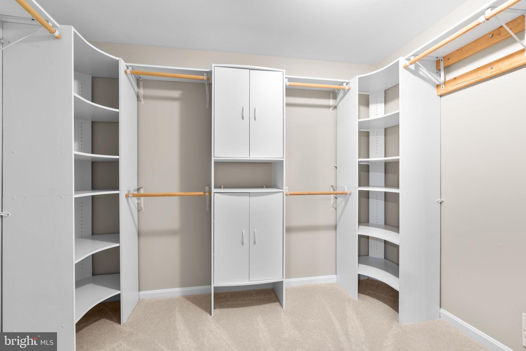 18452 CROWNSGATE CIRCLE