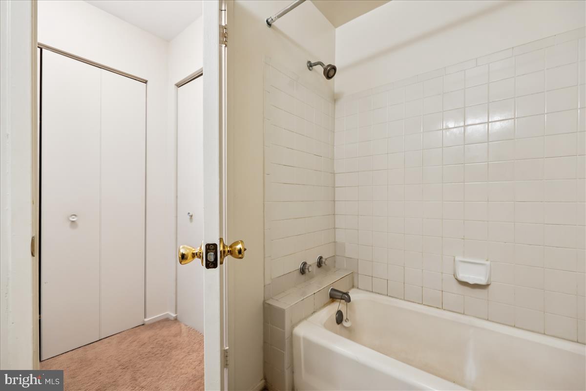 20713 BOUNTYFIELD COURT