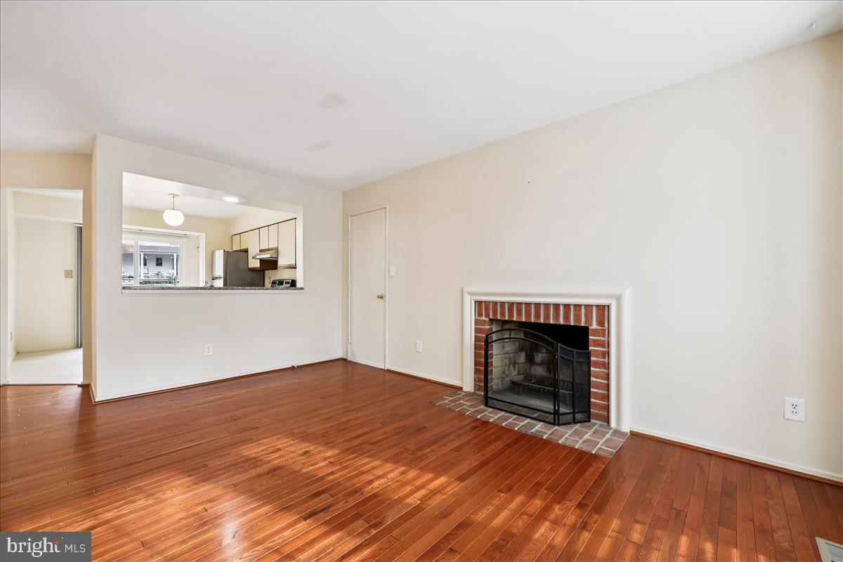 20713 BOUNTYFIELD COURT