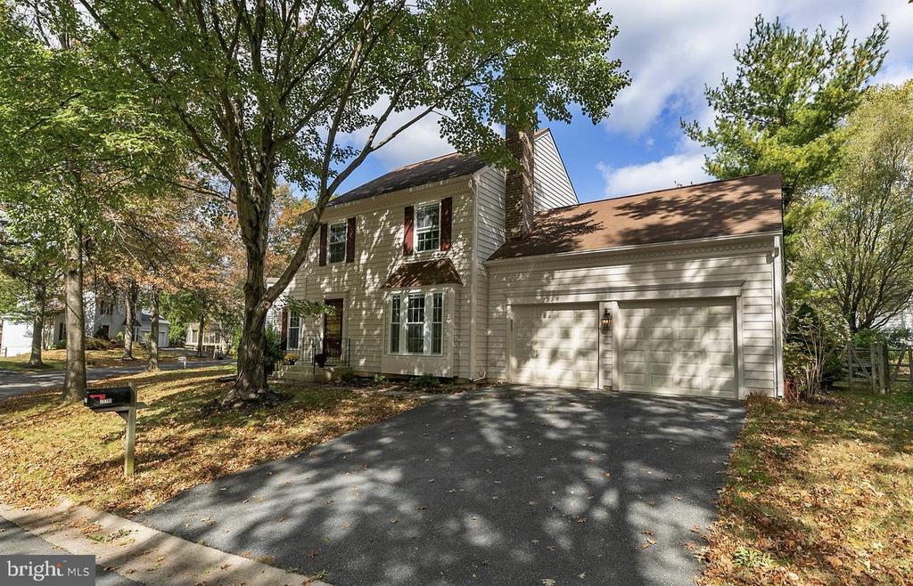 20713 BOUNTYFIELD COURT