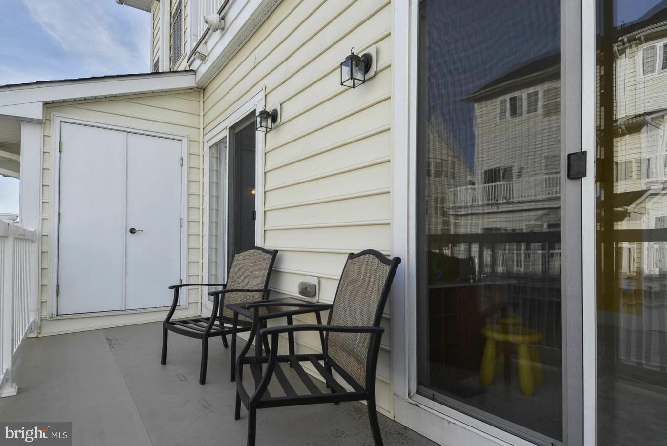 19461 DOVER CLIFFS CIRCLE 19461