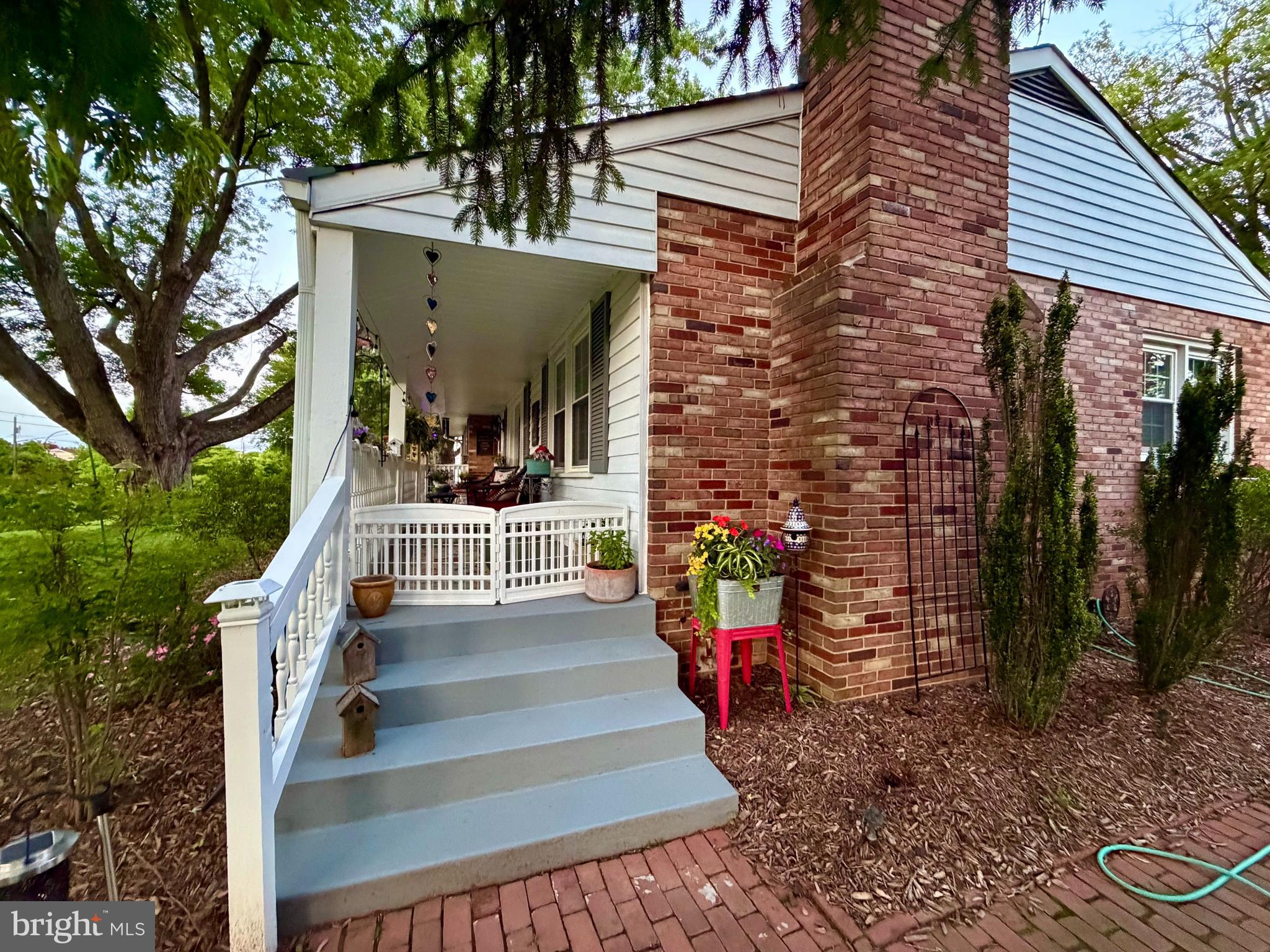 9304 GUE ROAD