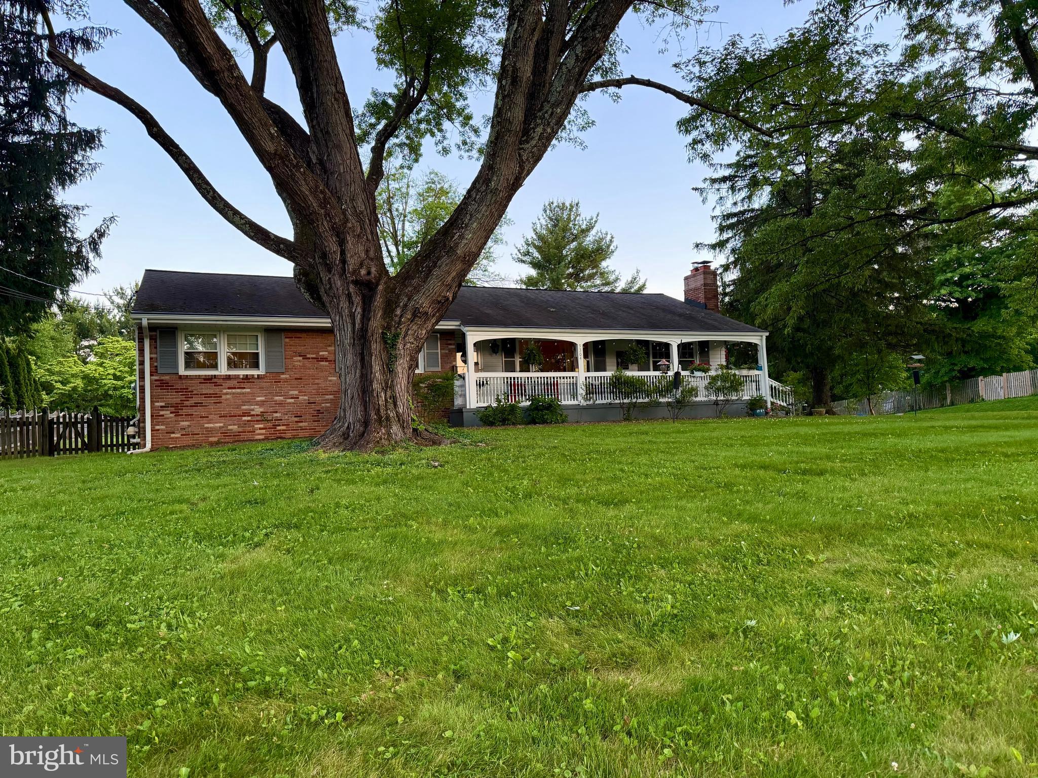 9304 GUE ROAD