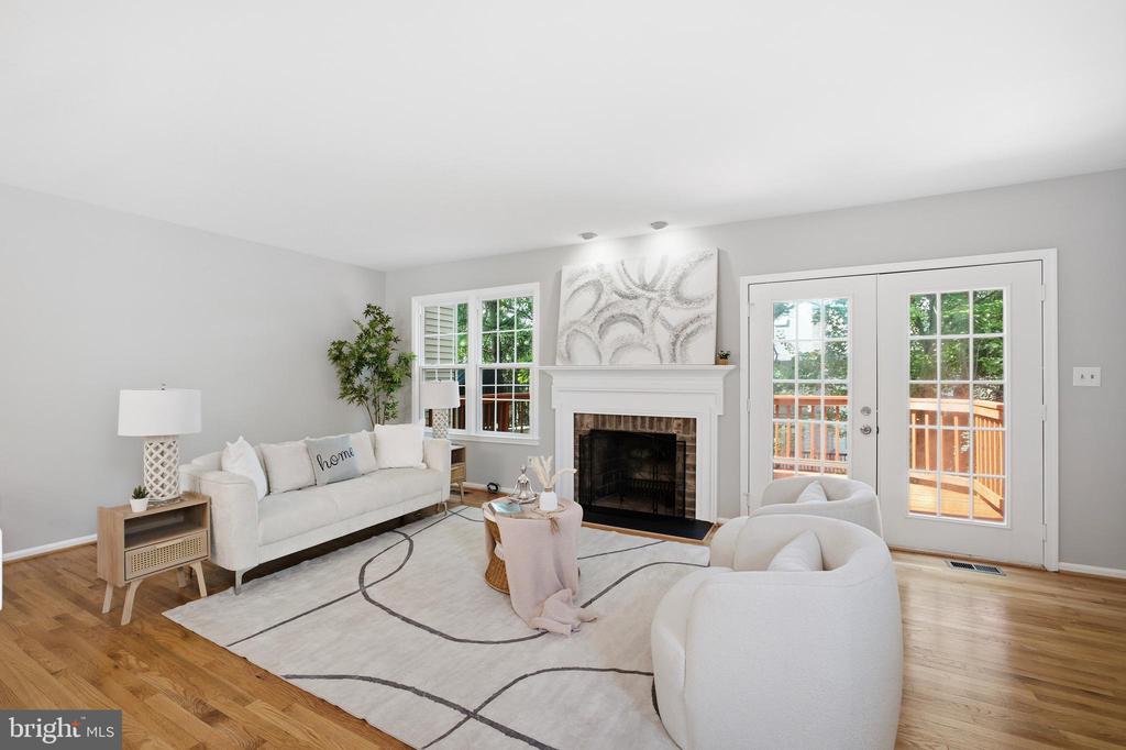 6028 LOGANWOOD DRIVE