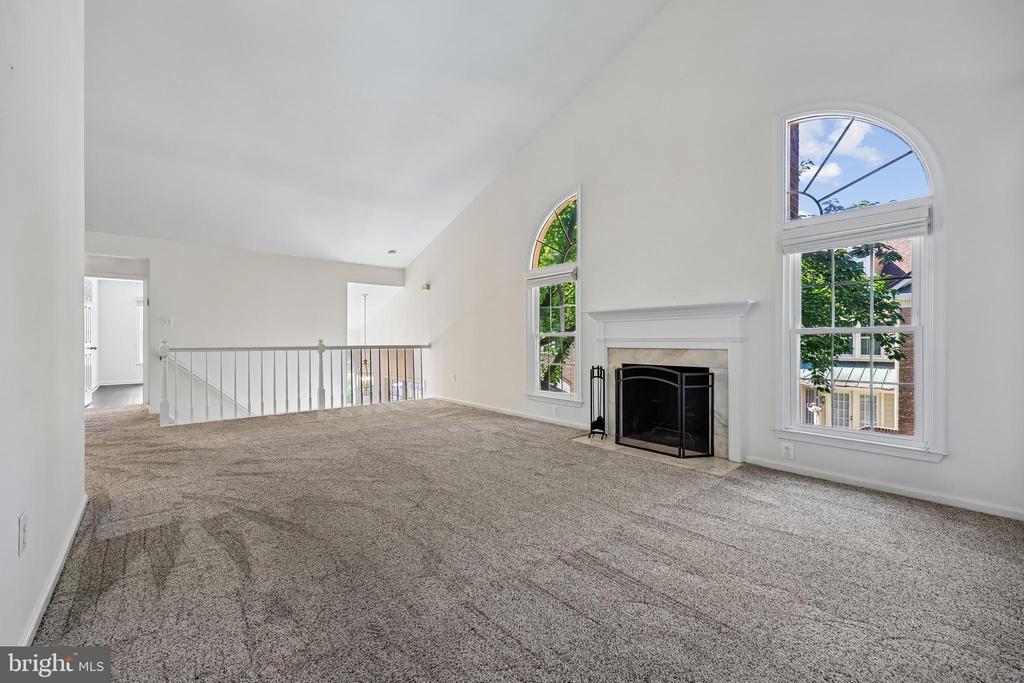 5823 LINDEN SQUARE COURT 52