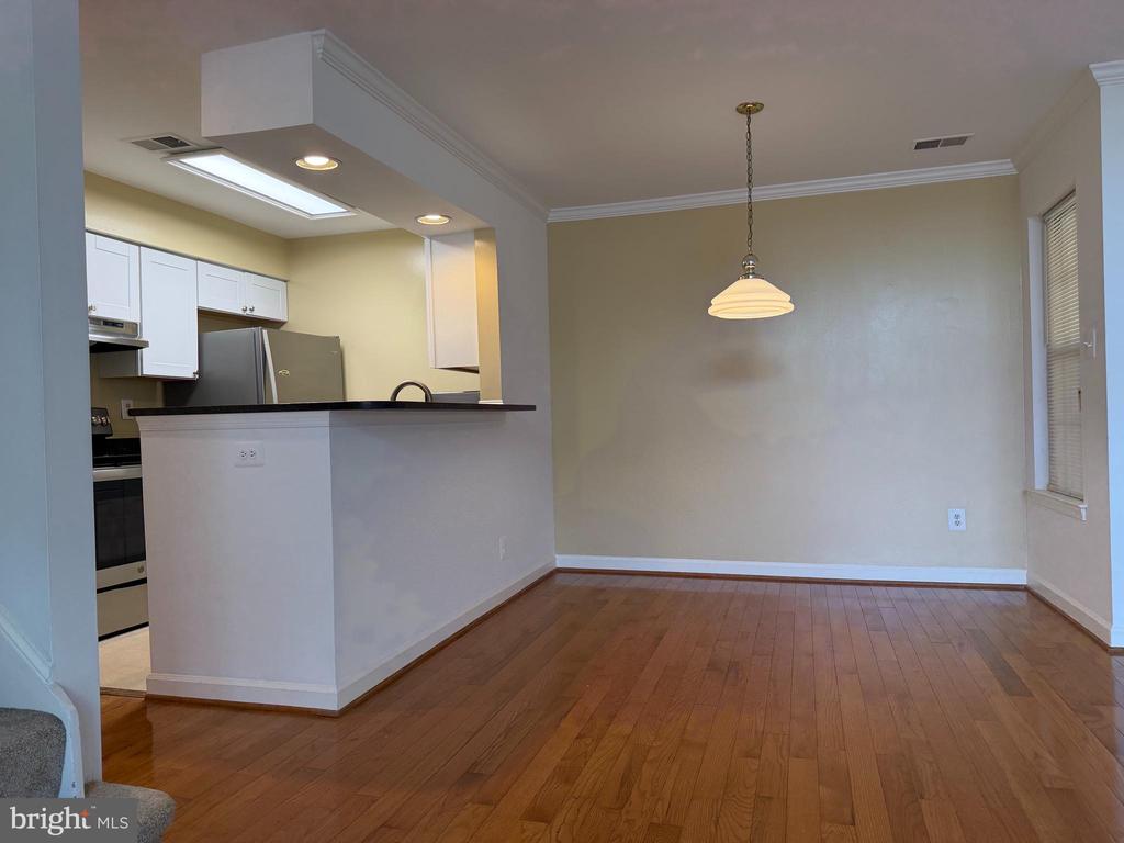 5911 BARBADOS PLACE Unit: 202