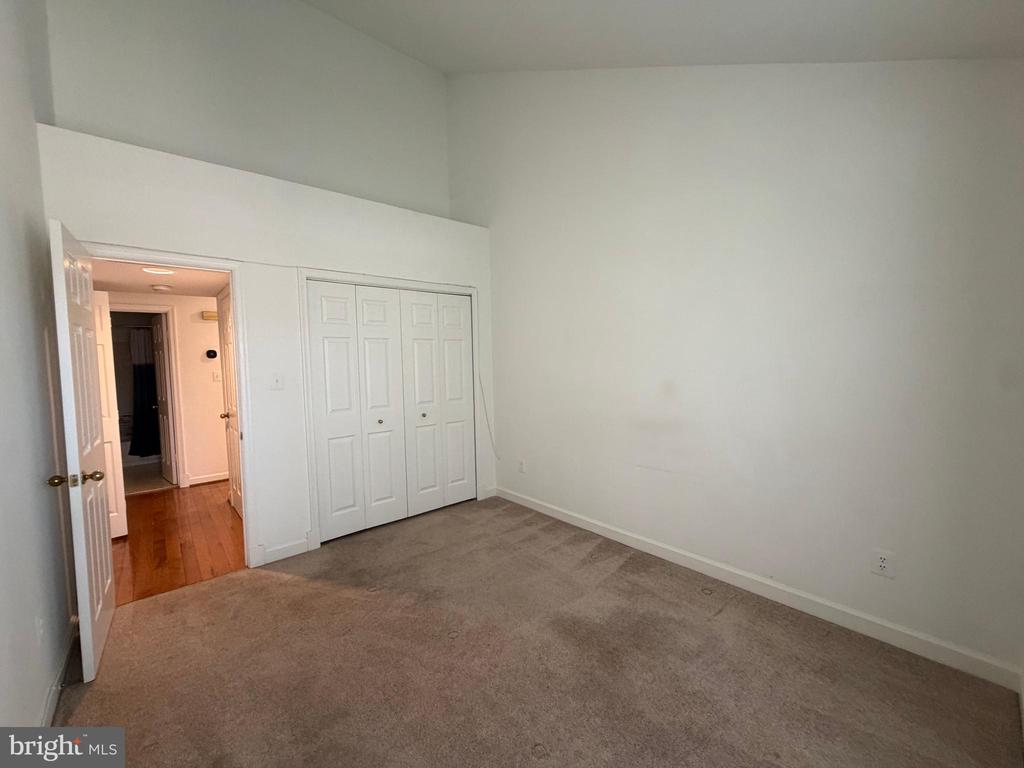 5911 BARBADOS PLACE Unit: 202