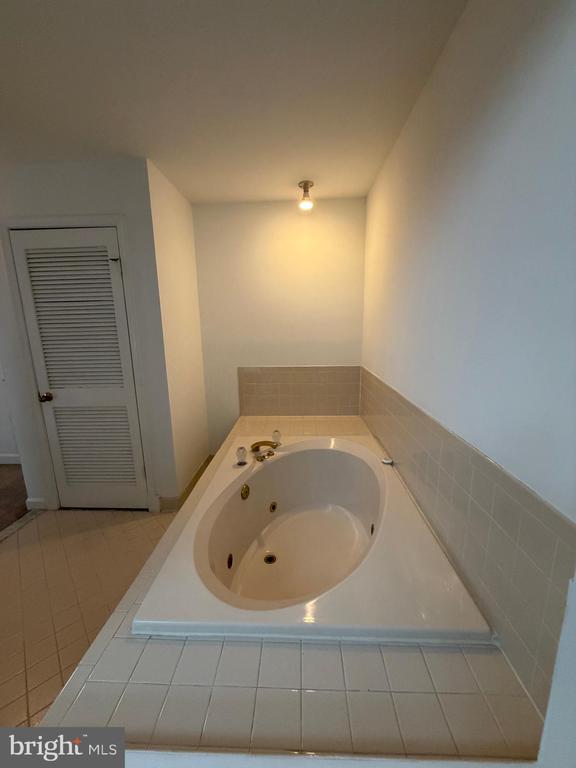 5911 BARBADOS PLACE Unit: 202
