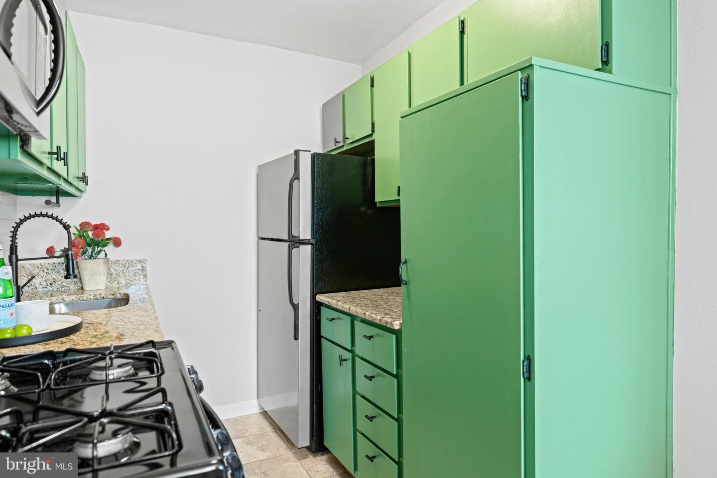 1200 S Arlington Ridge Rd #514