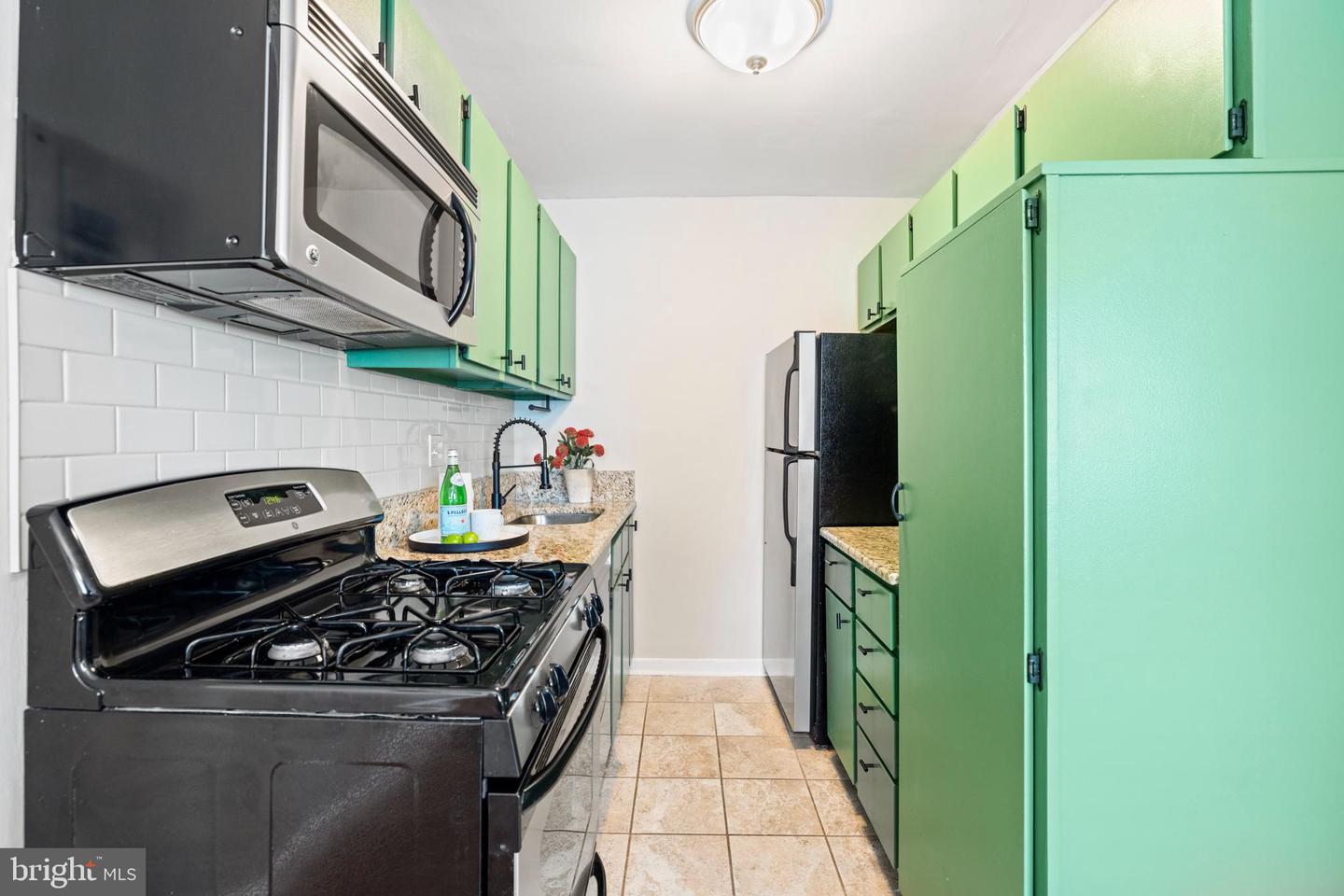 1200 S Arlington Ridge Rd #514