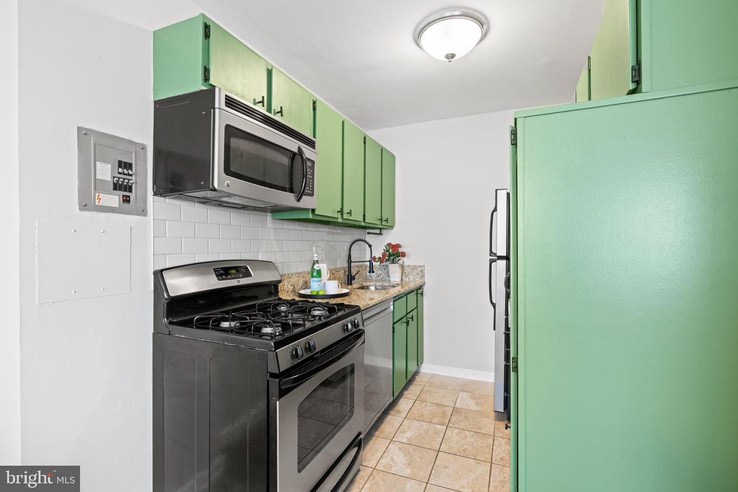 1200 S Arlington Ridge Rd #514