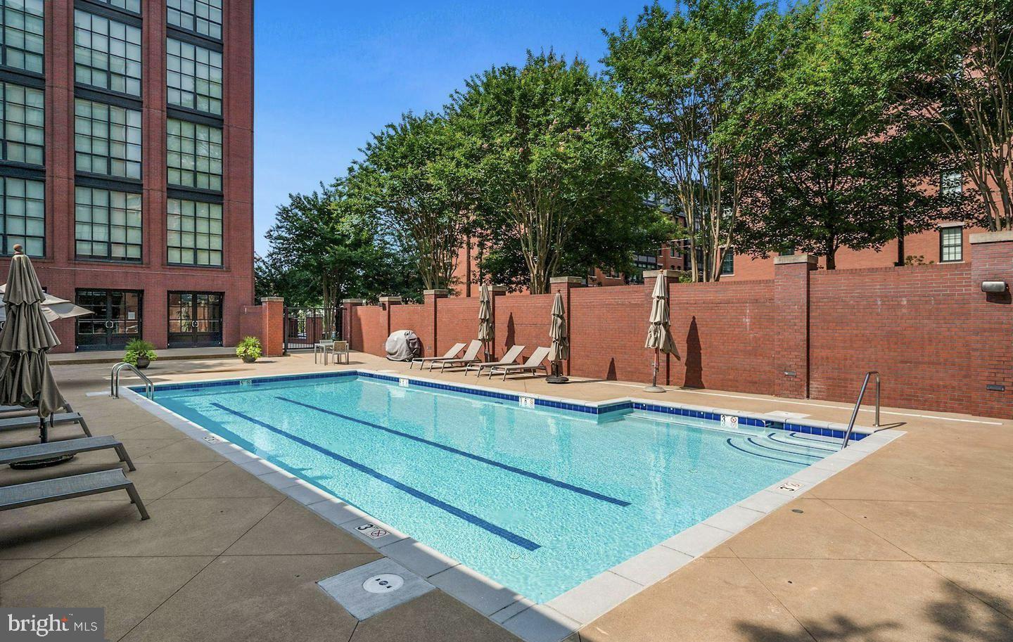 1615 N Queen St #M301