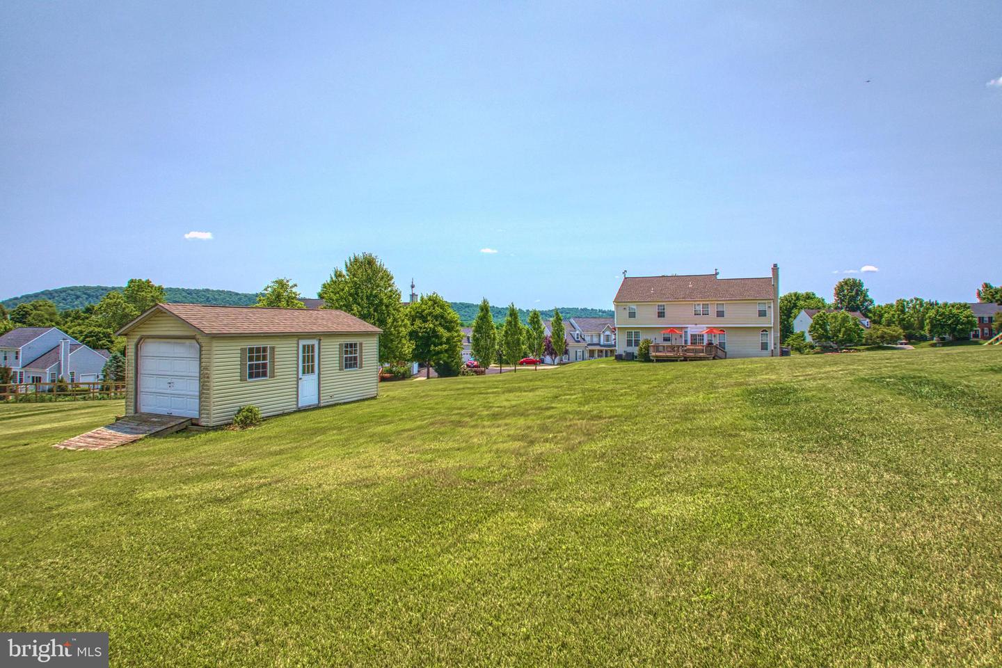 40950 Taylorstown Meadows Pl