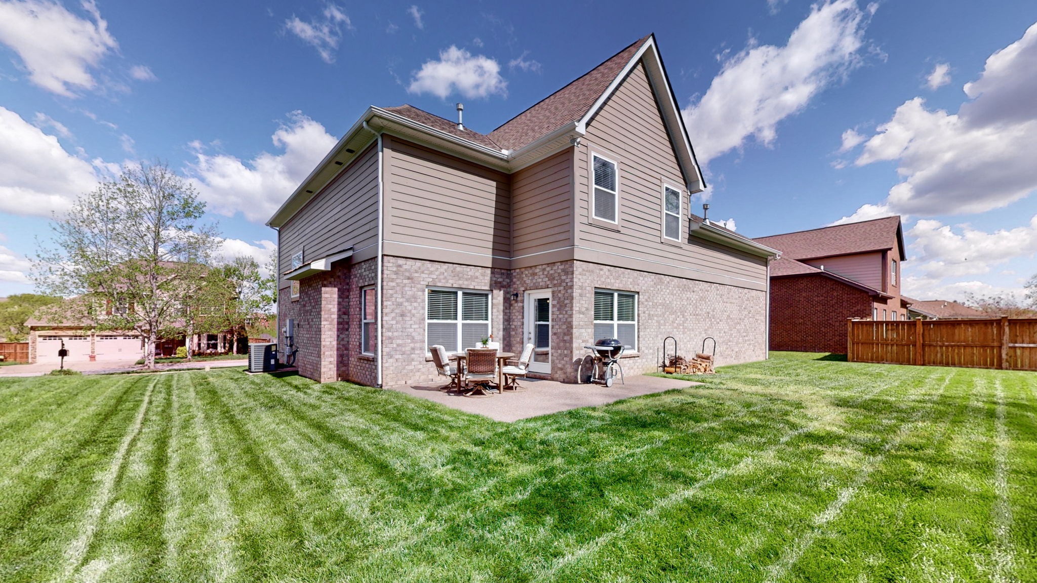 356 Irvine Ln
