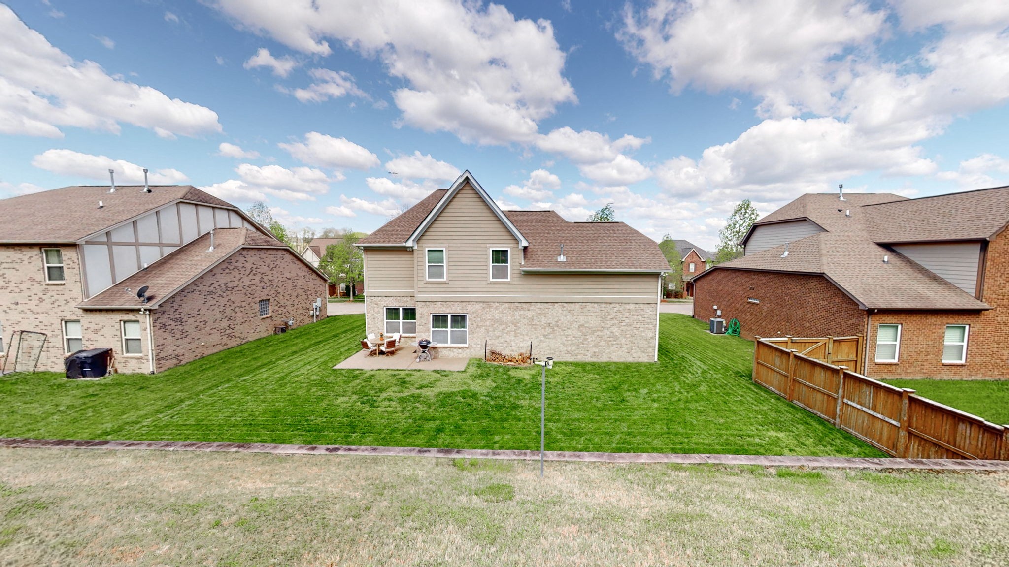 356 Irvine Ln