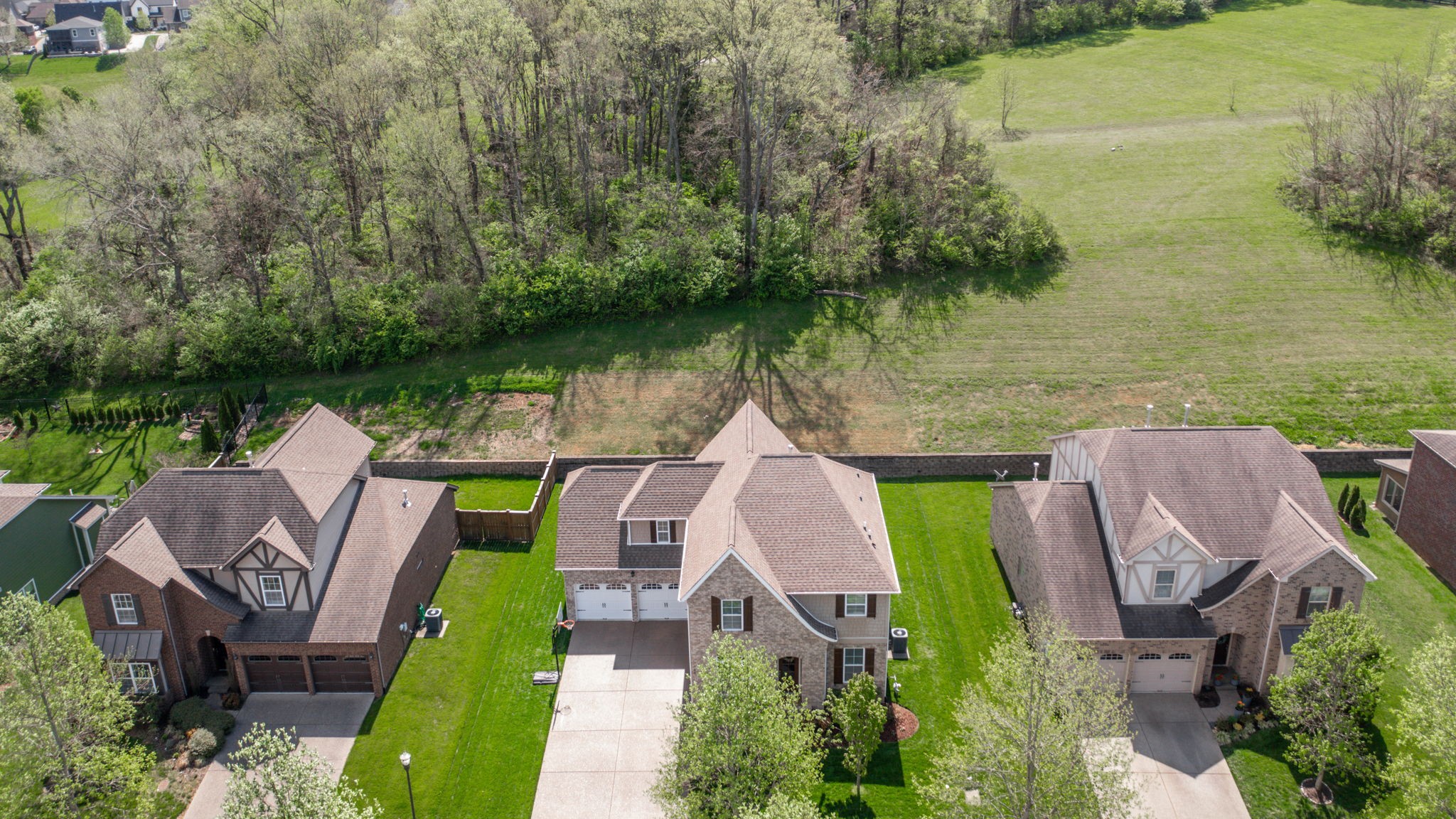 356 Irvine Ln