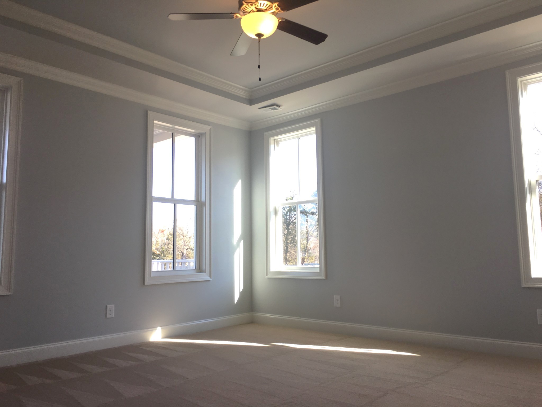 9056 Wenlock Ln