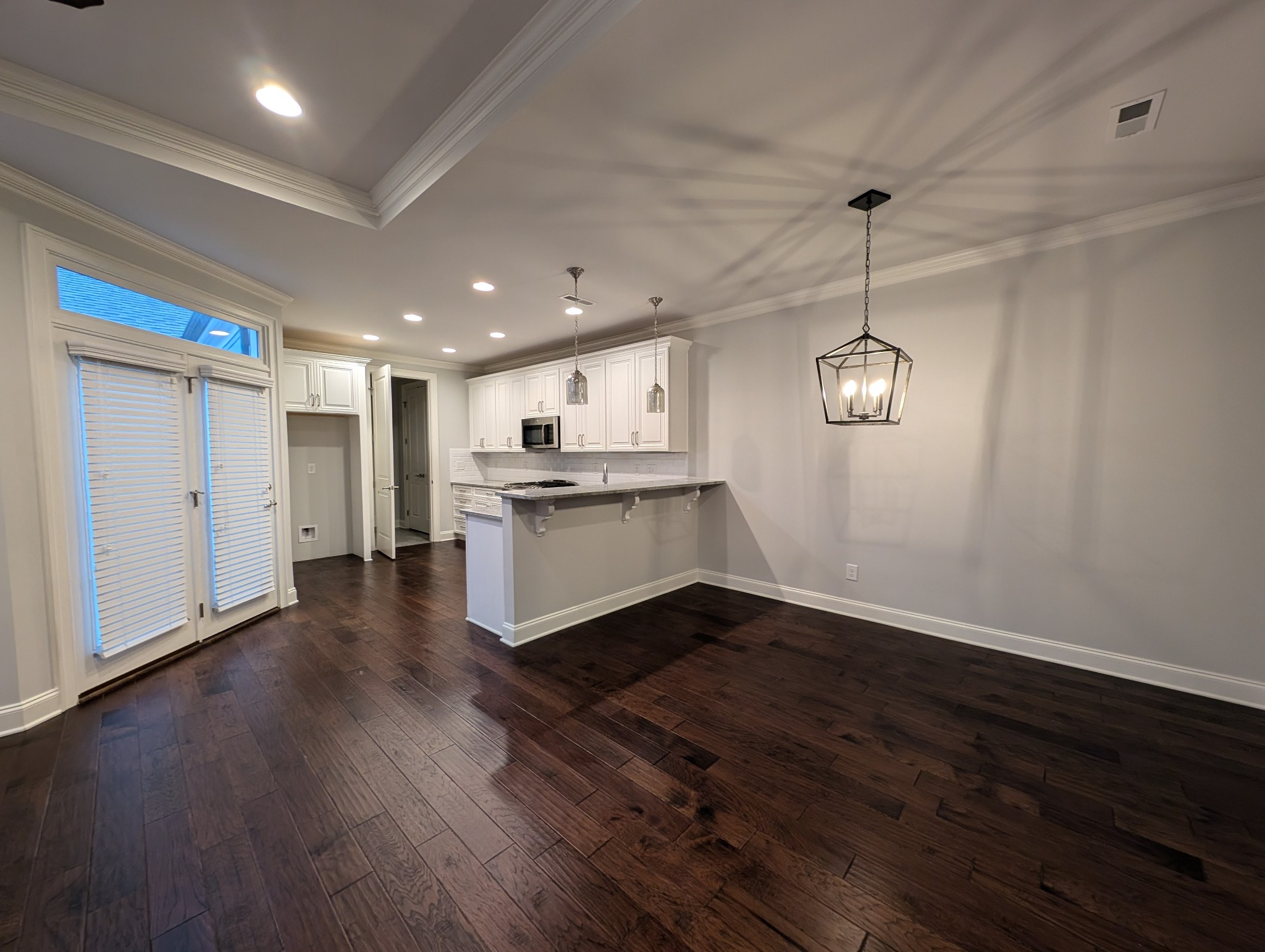 9056 Wenlock Ln