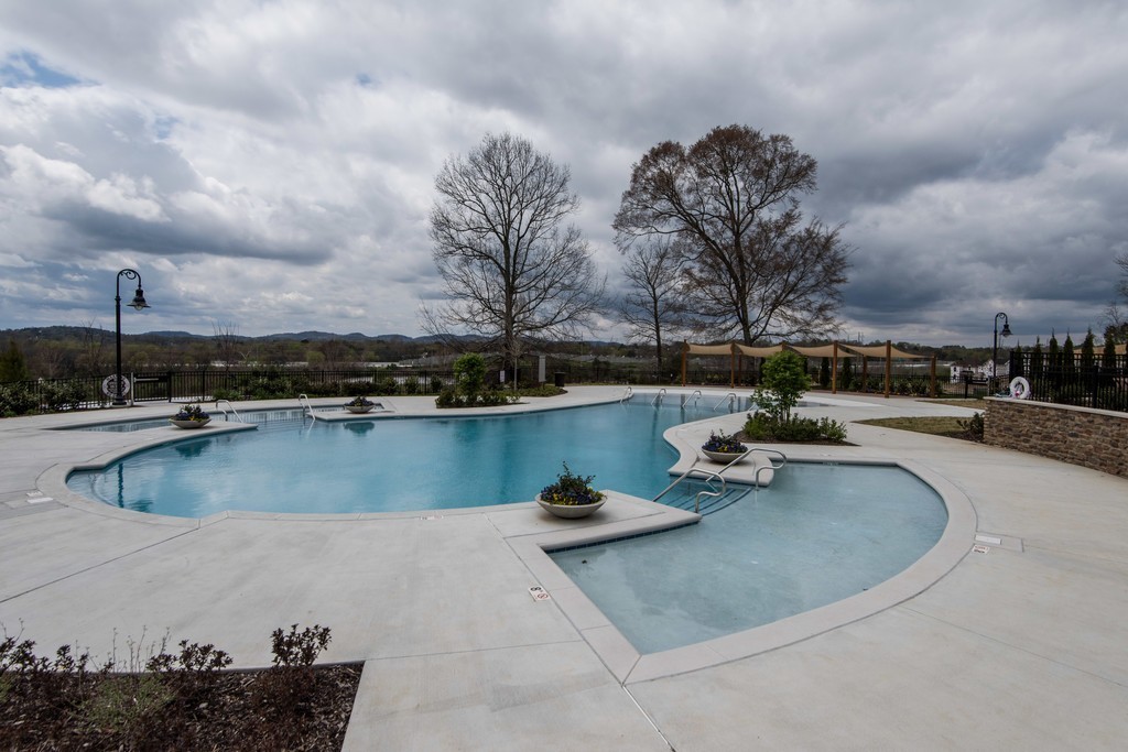 9056 Wenlock Ln