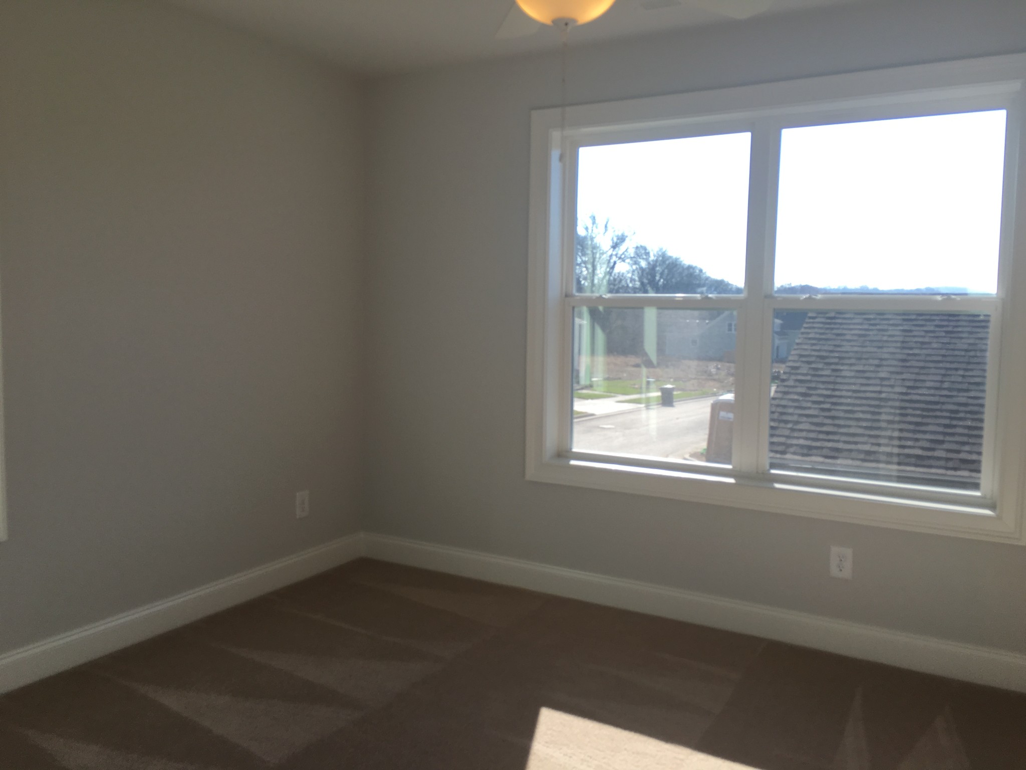 9056 Wenlock Ln