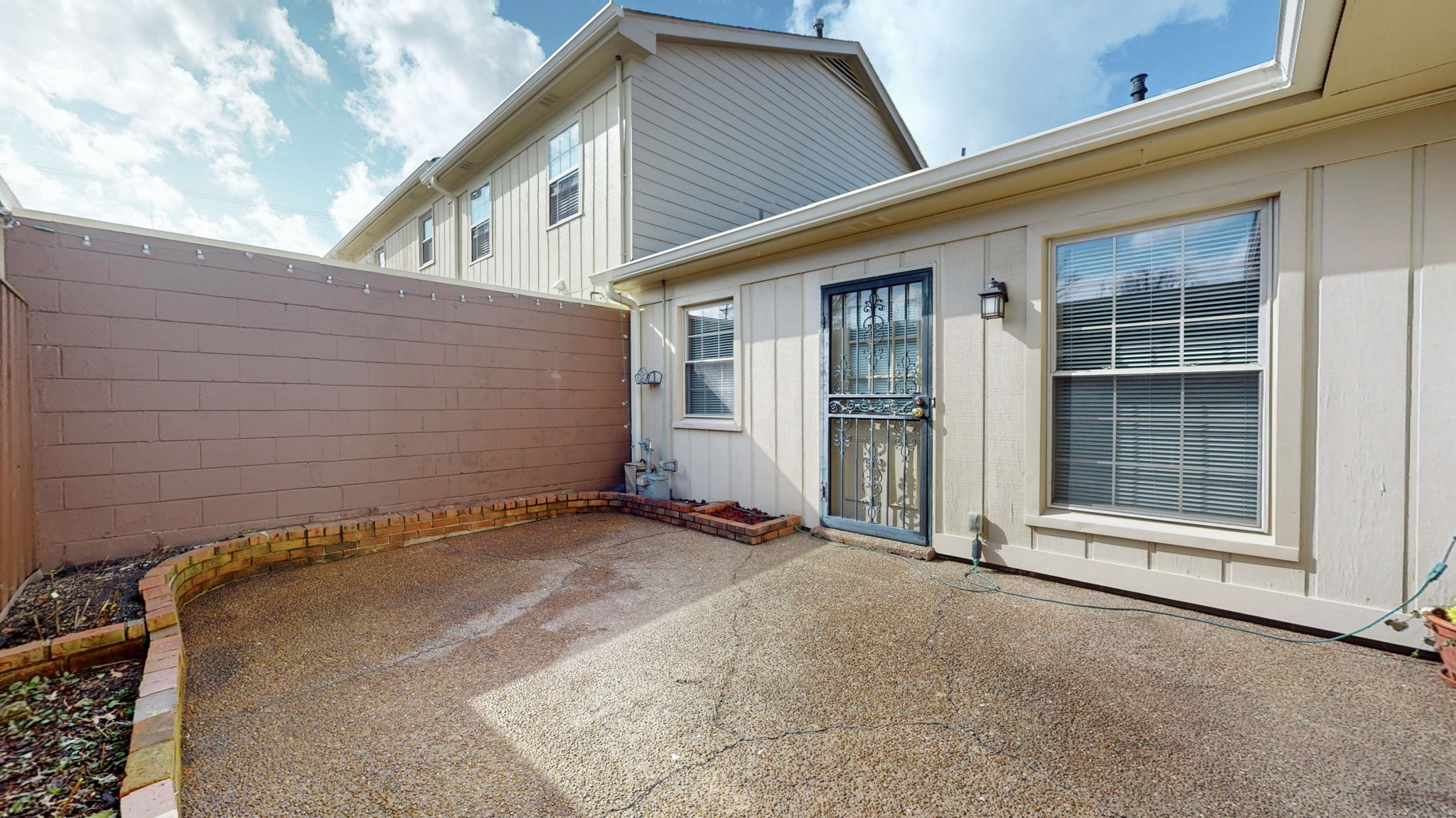 981 Todd Preis Dr