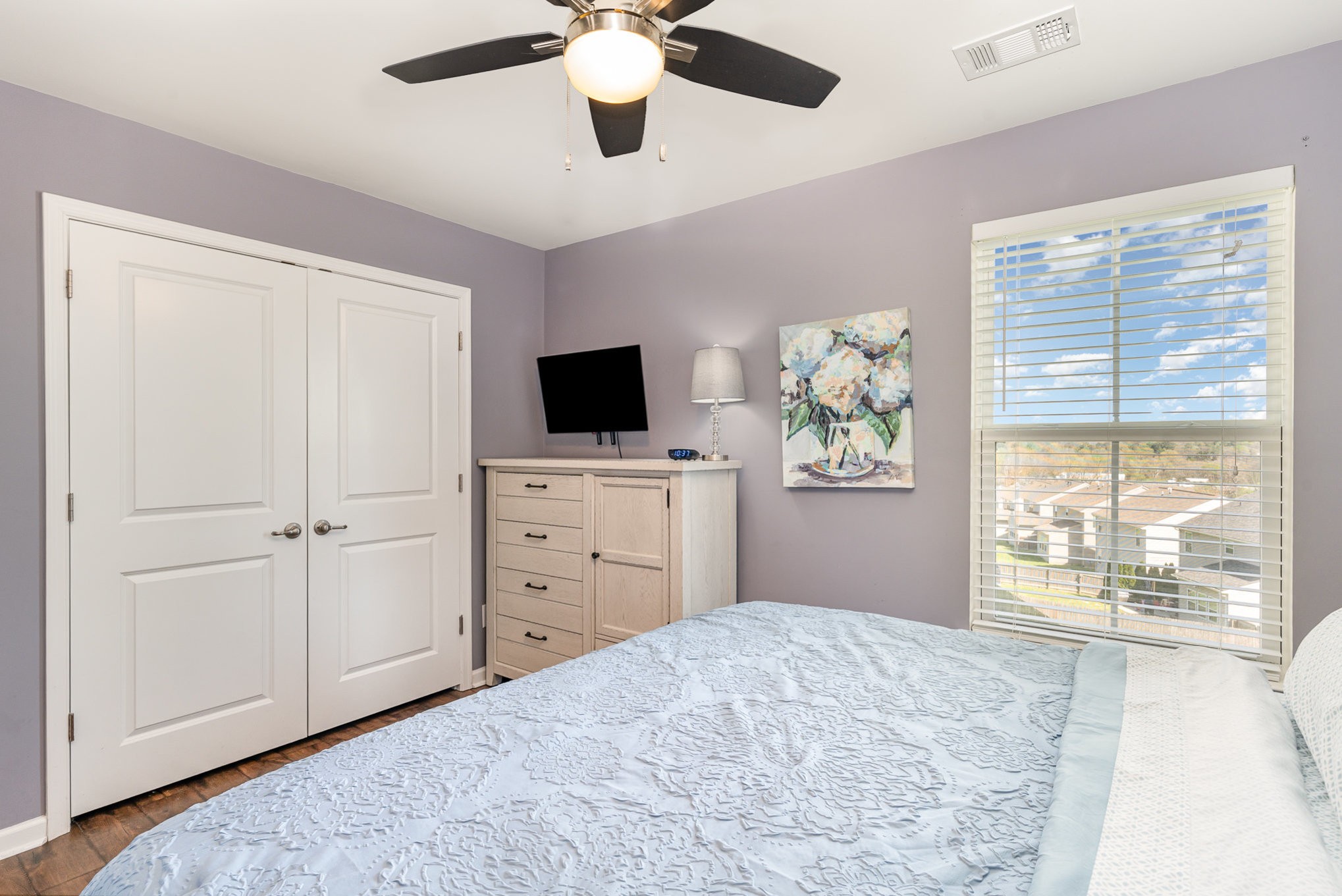 904 Fairdale Ct