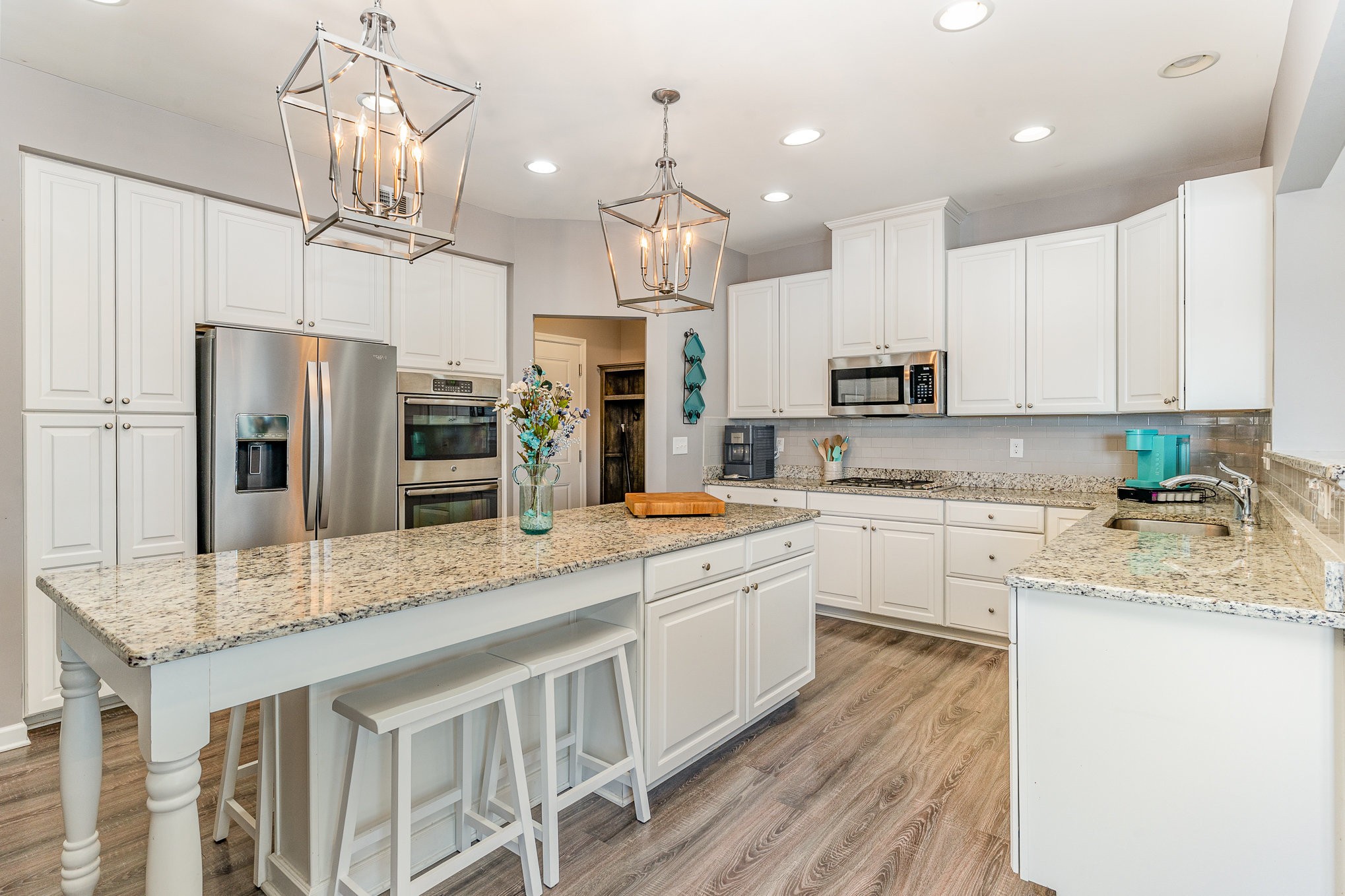 904 Fairdale Ct