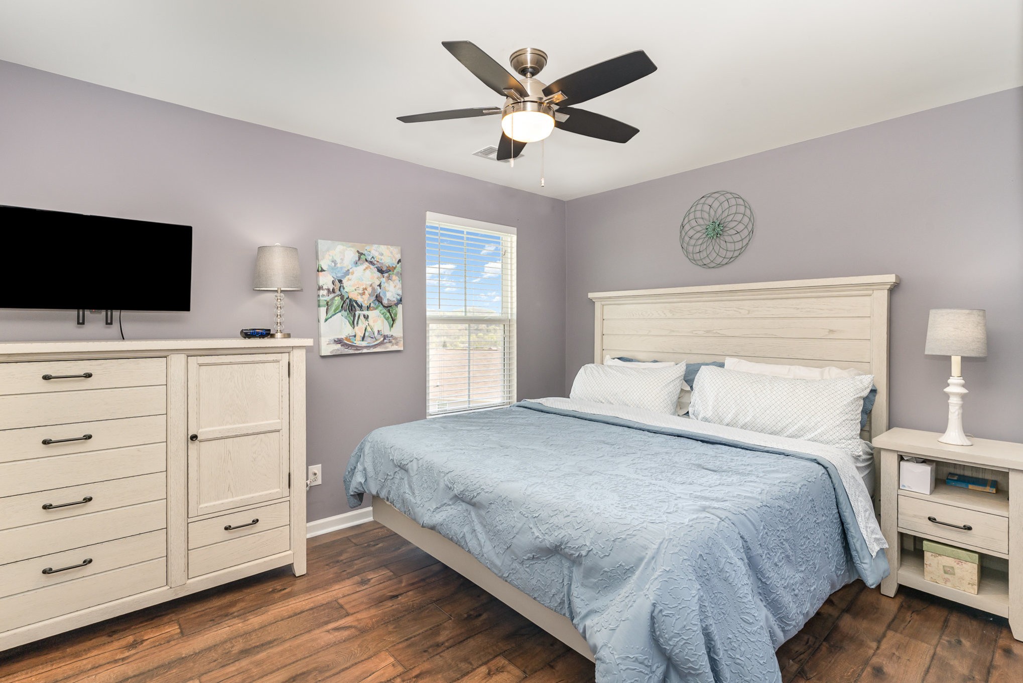 904 Fairdale Ct
