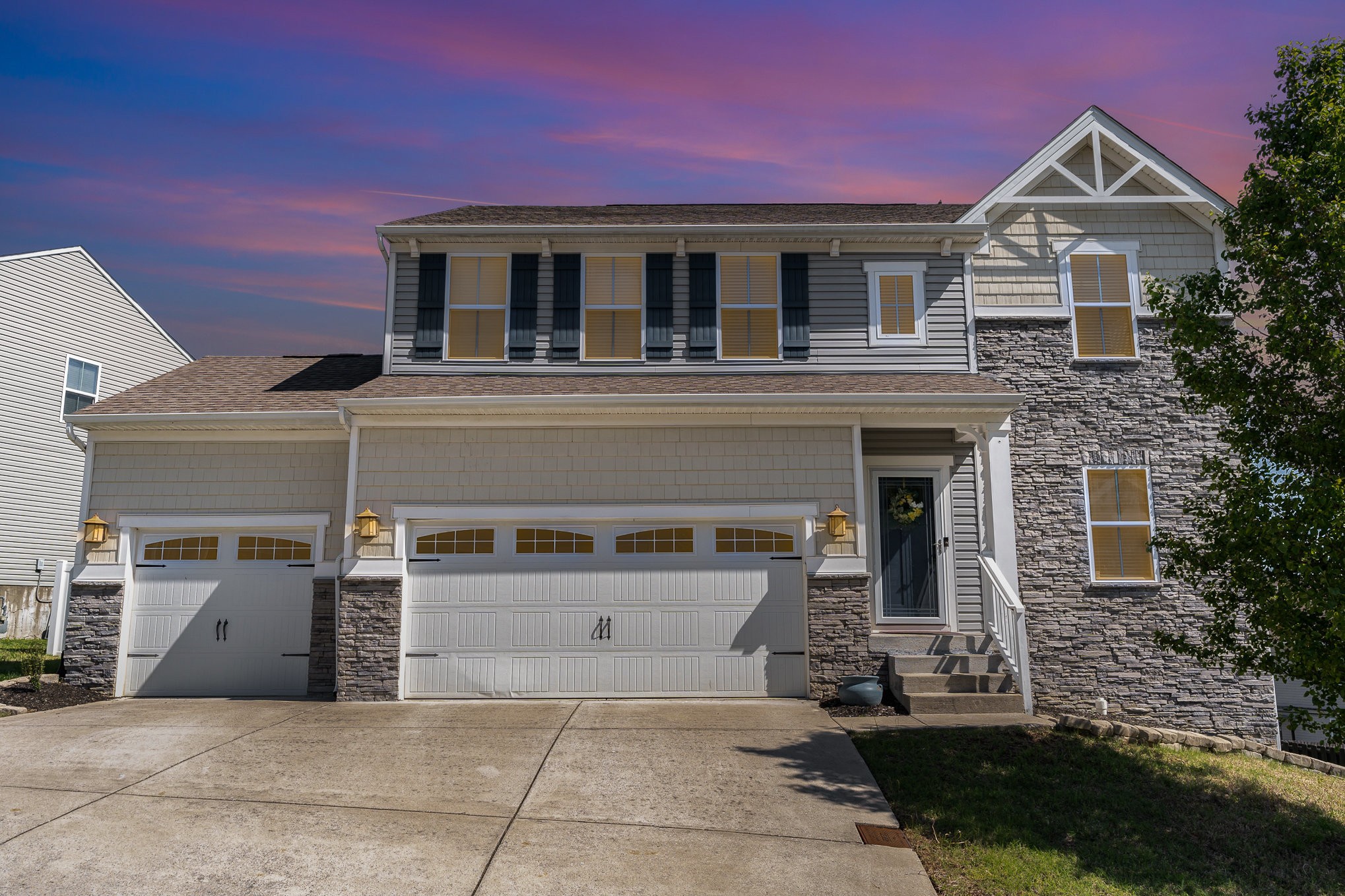 904 Fairdale Ct