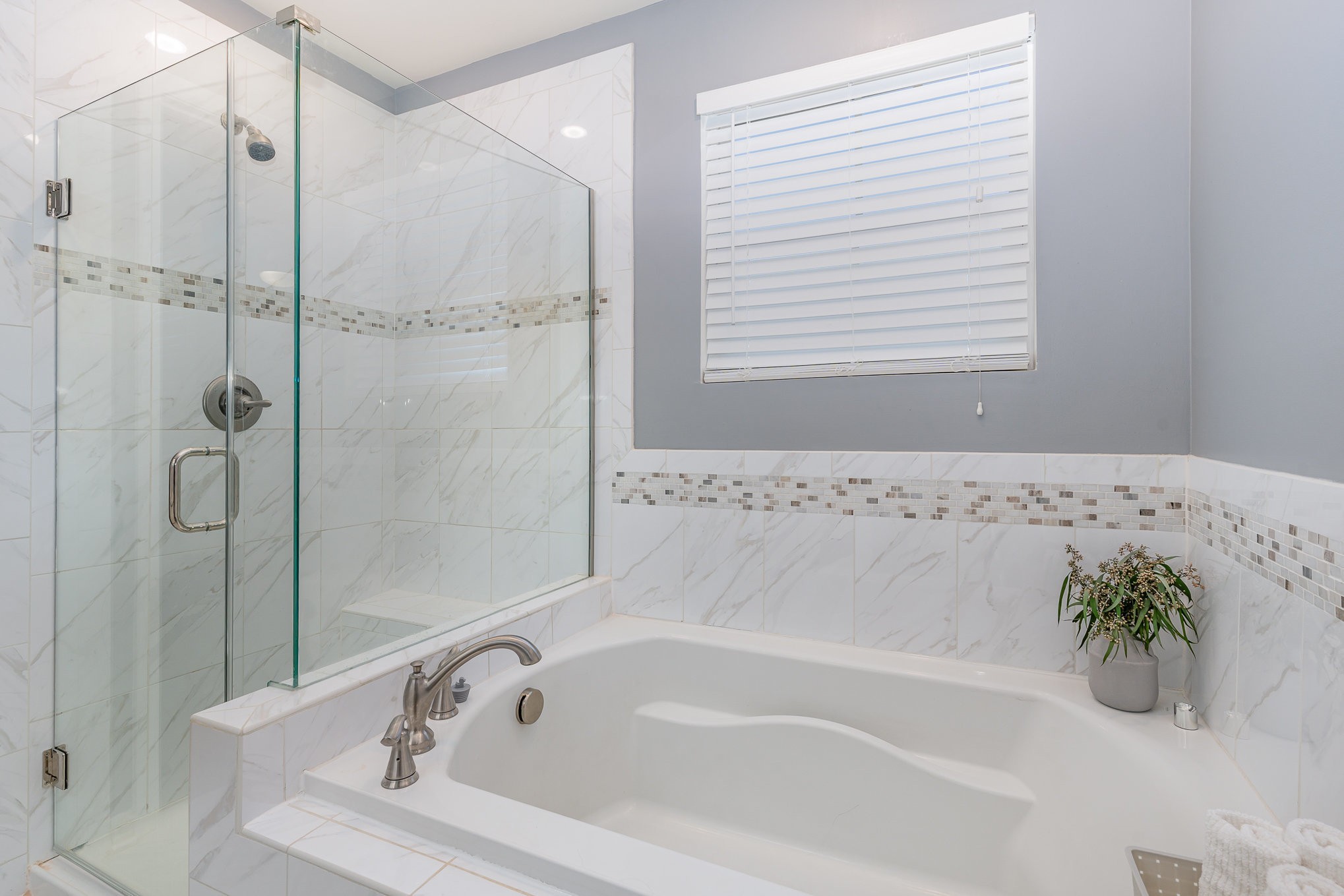 904 Fairdale Ct
