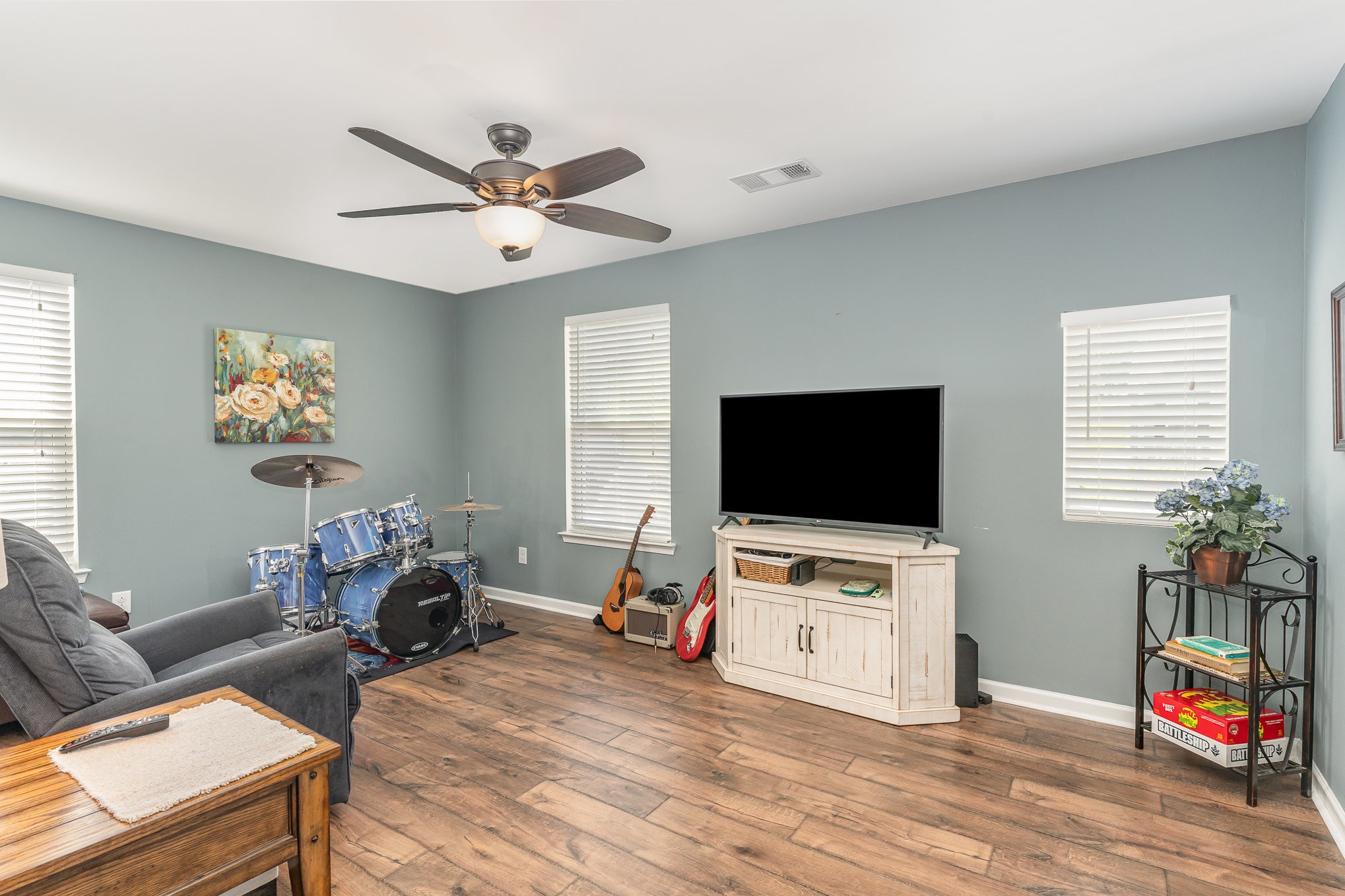 904 Fairdale Ct