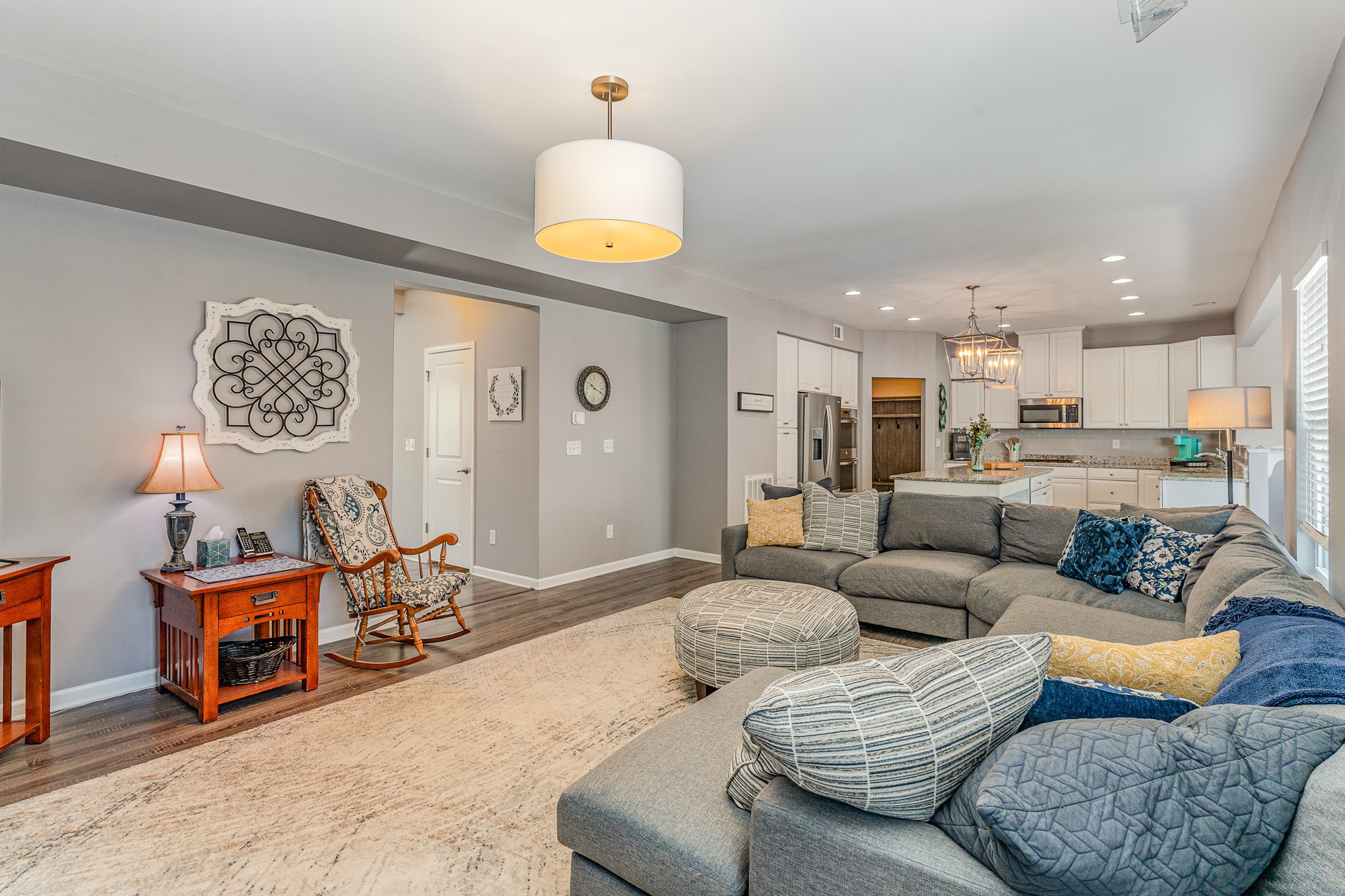 904 Fairdale Ct