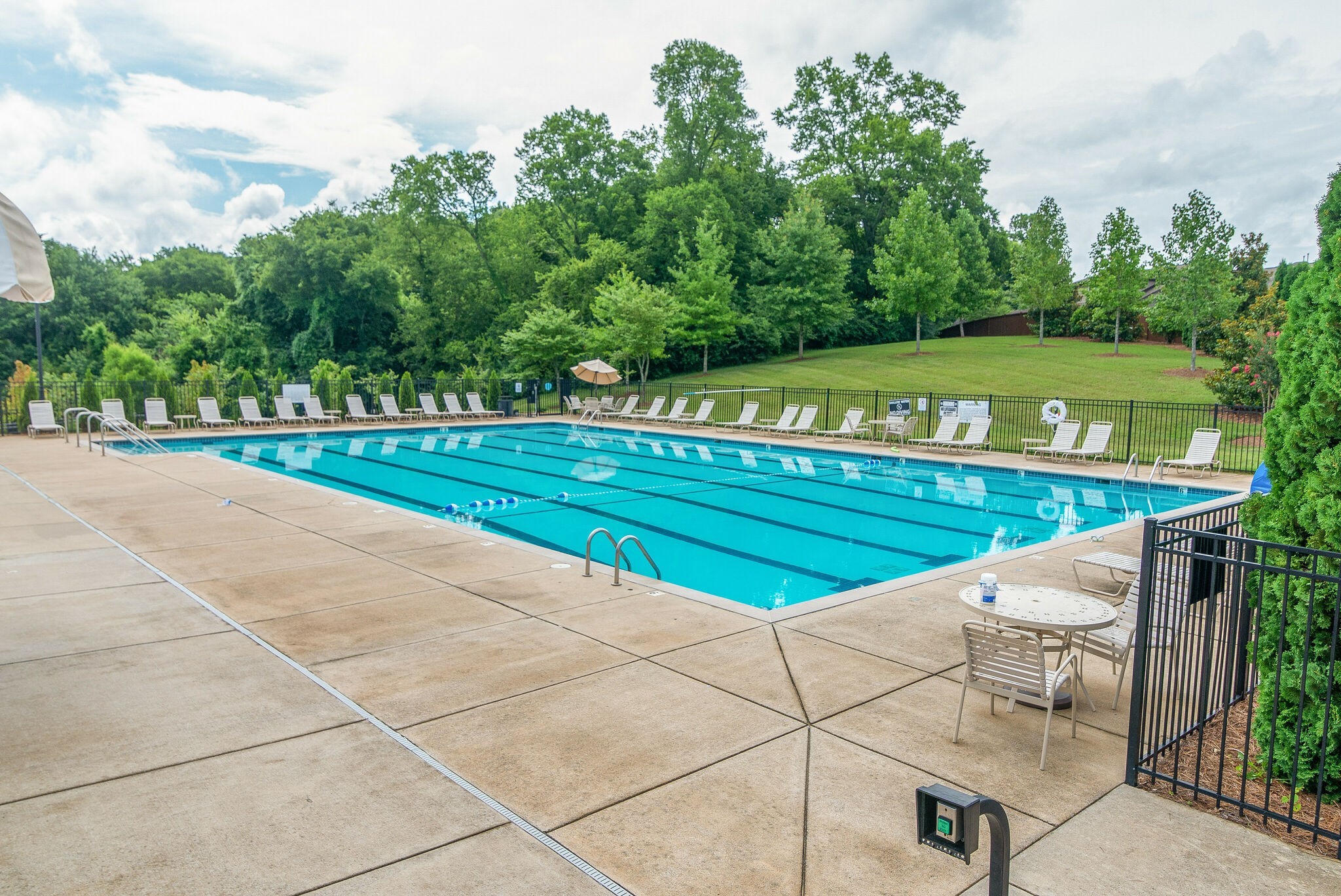 169 Circuit Rd