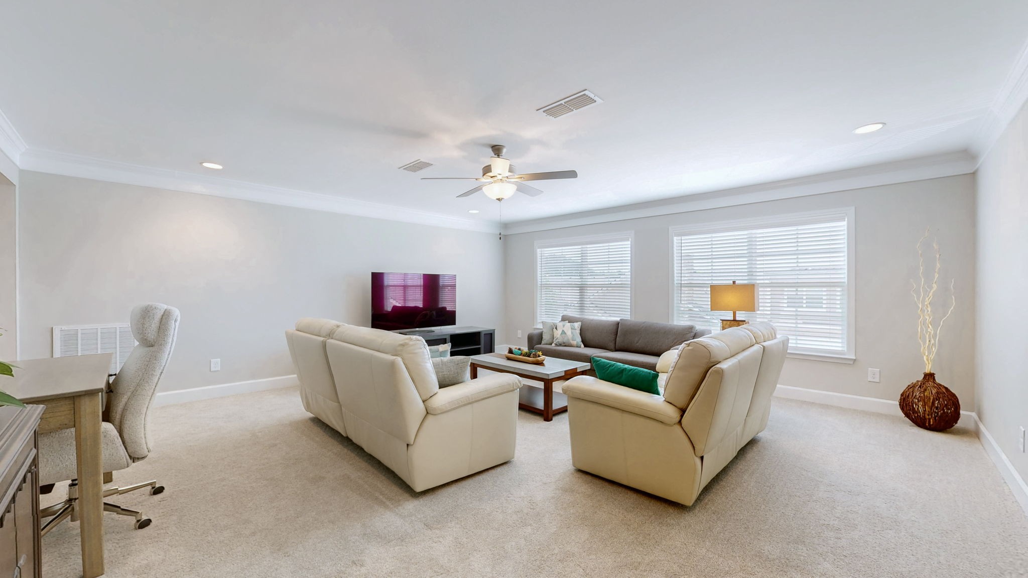 2337 Stonecenter Ln
