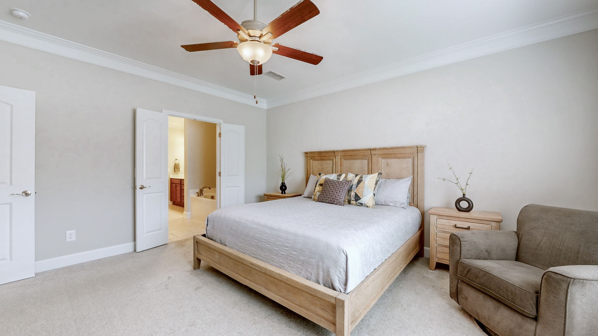 2337 Stonecenter Ln