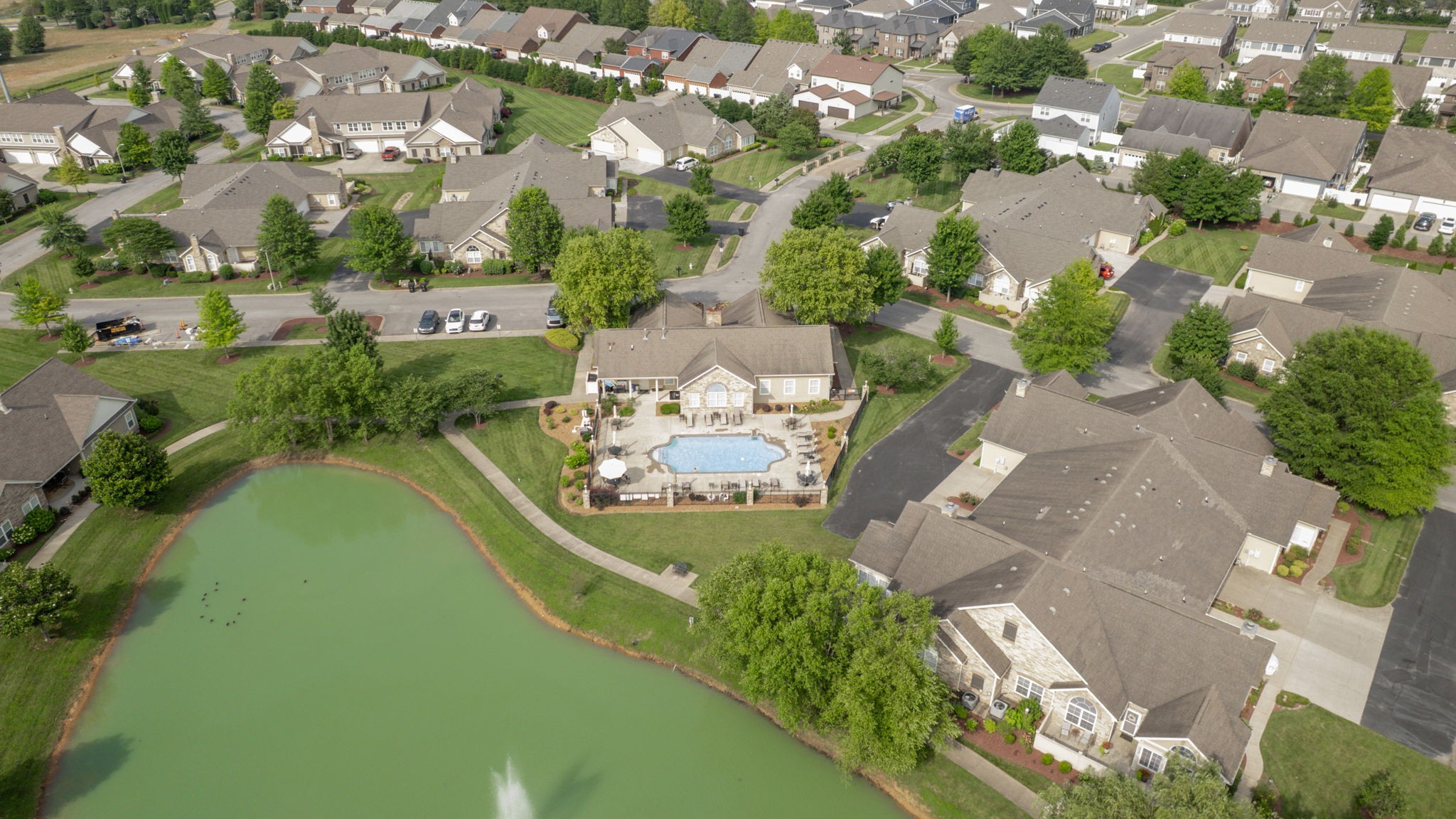 2337 Stonecenter Ln