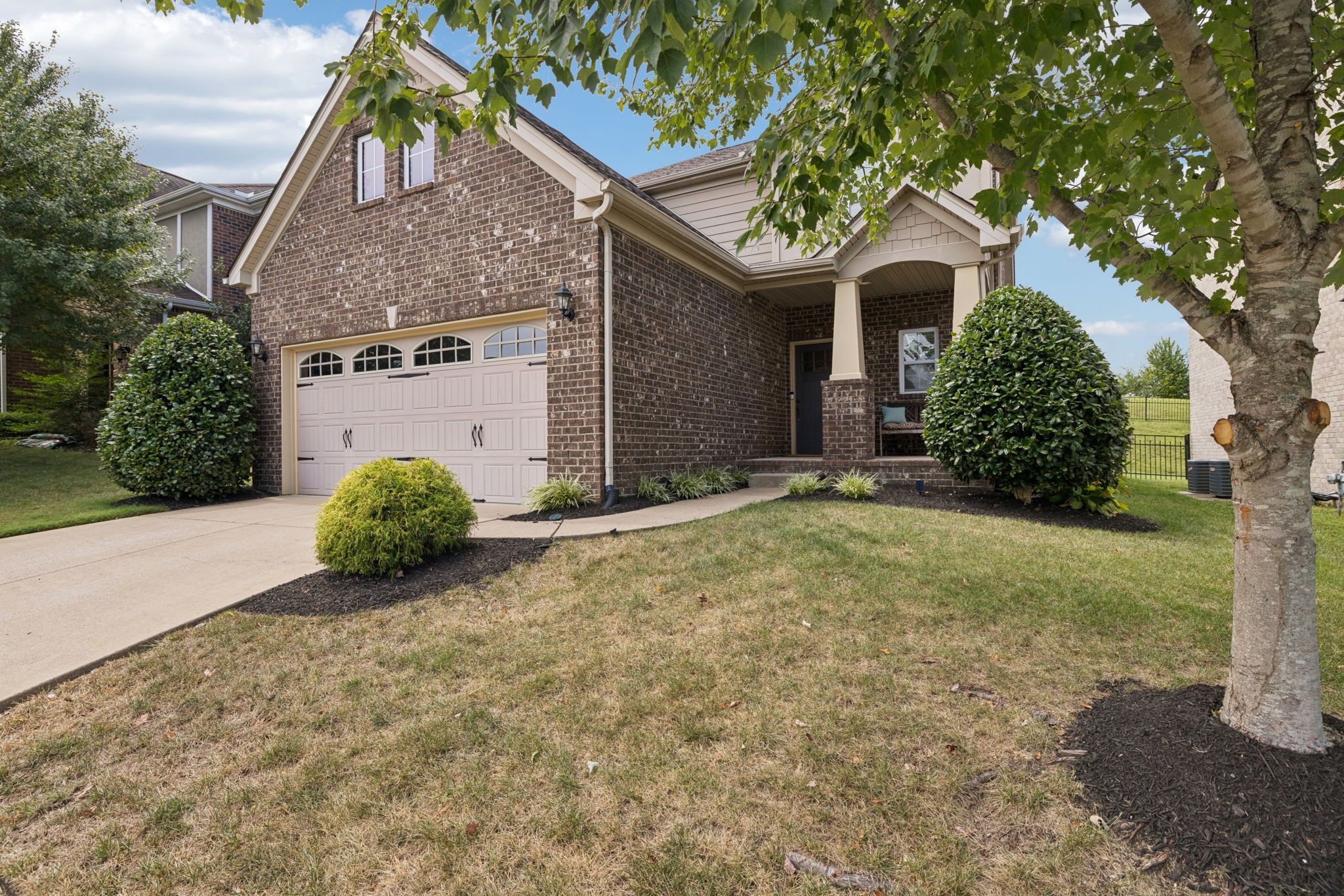 2339 Redwood Trl