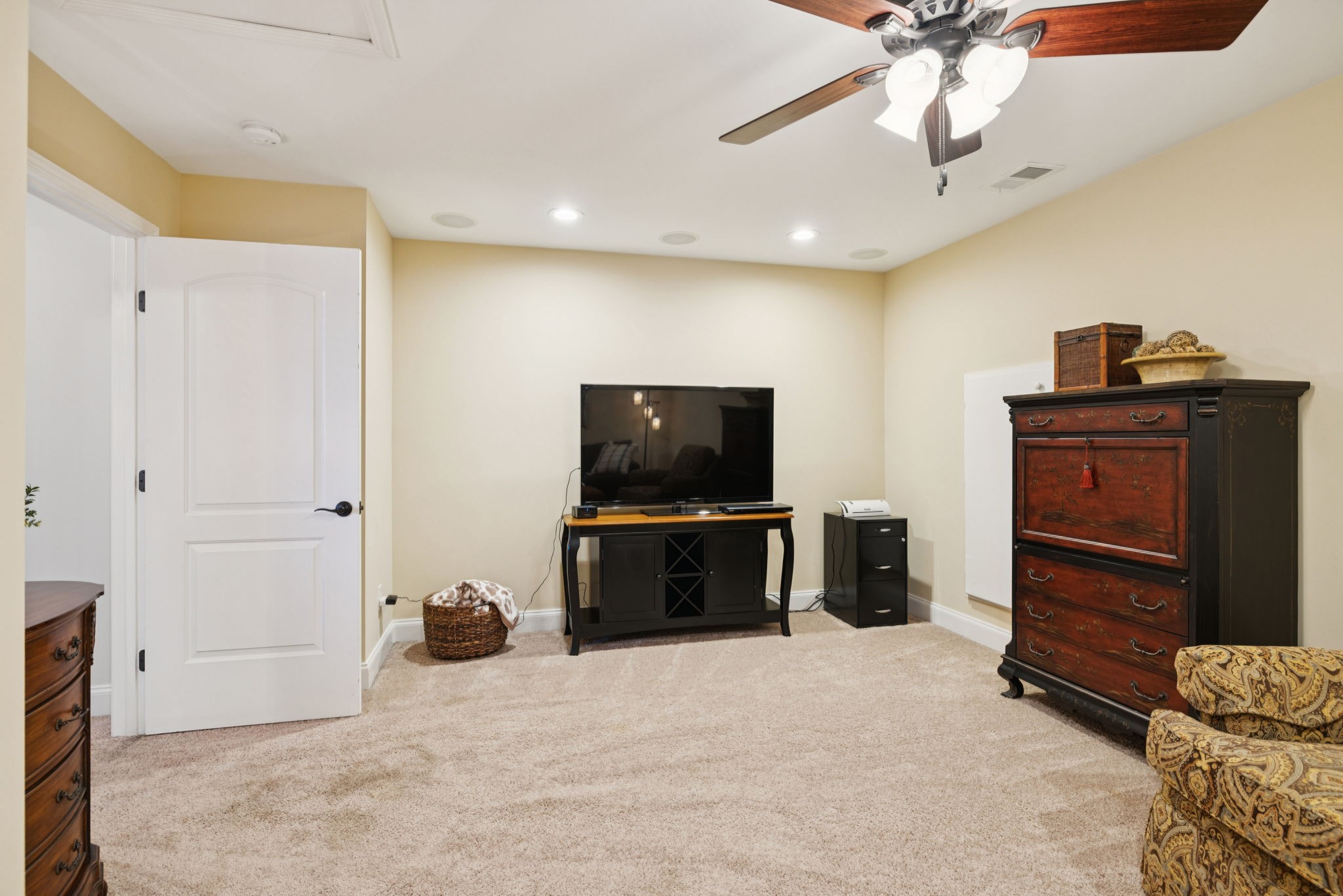 2339 Redwood Trl