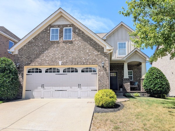 2339 Redwood Trl