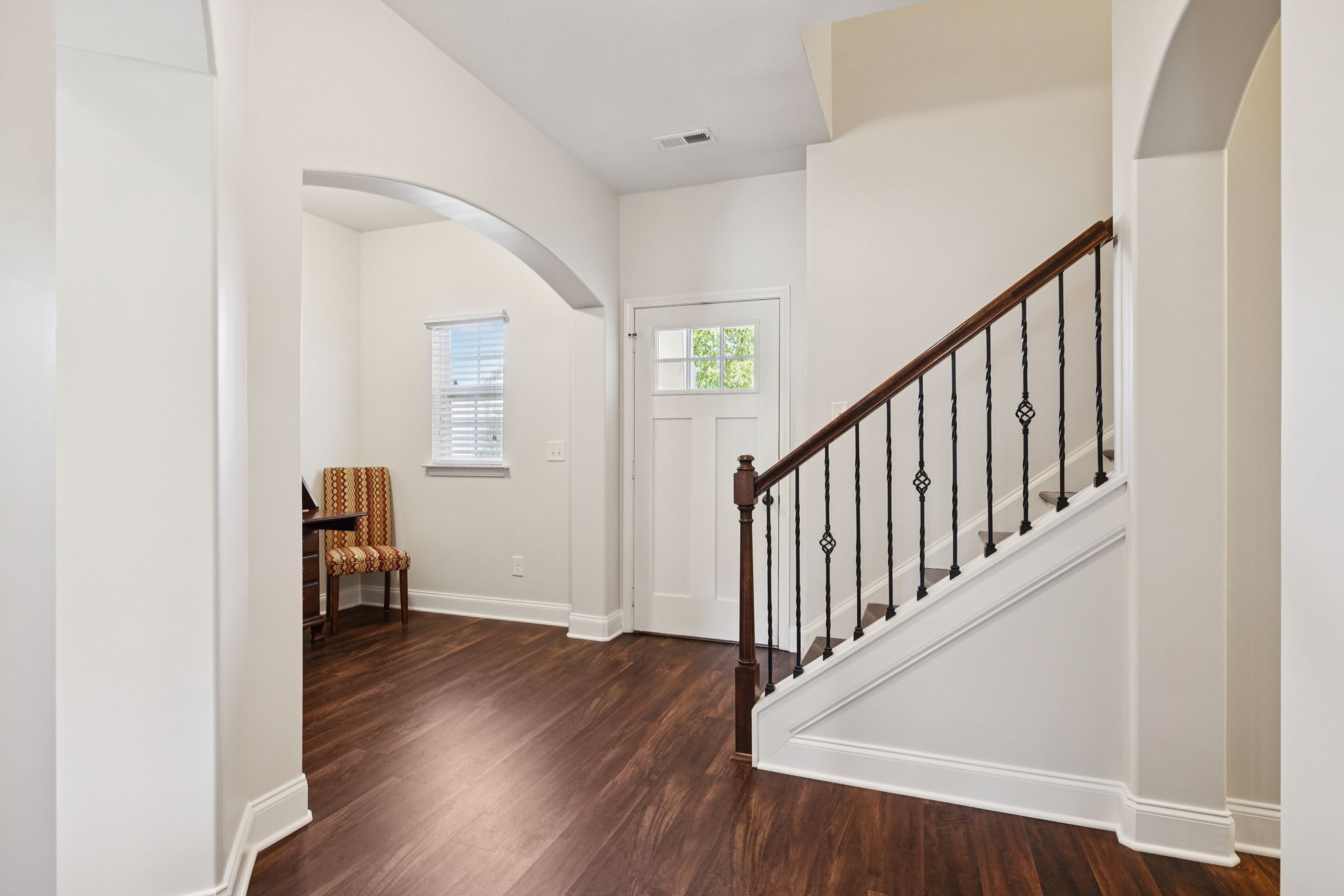 2339 Redwood Trl
