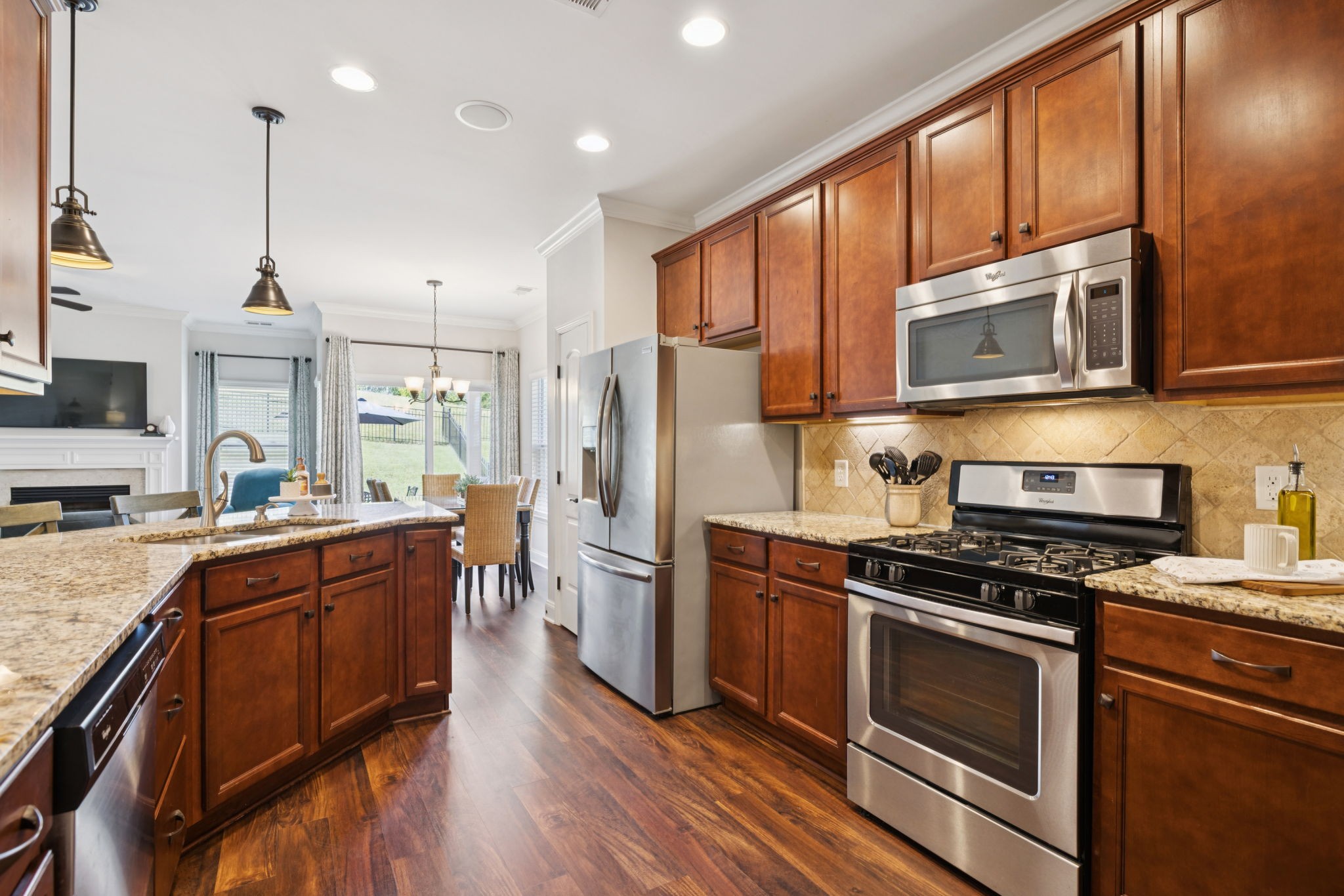 2339 Redwood Trl