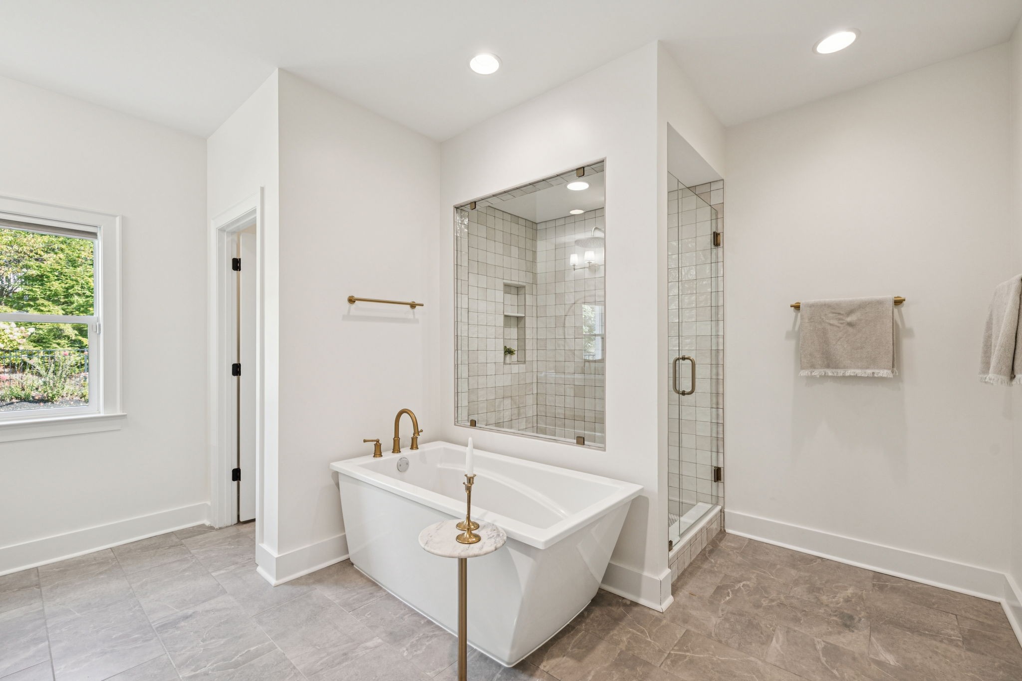 301 Finnhorse Ln