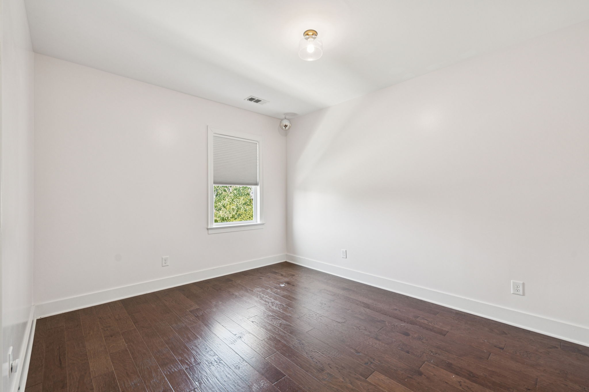 301 Finnhorse Ln