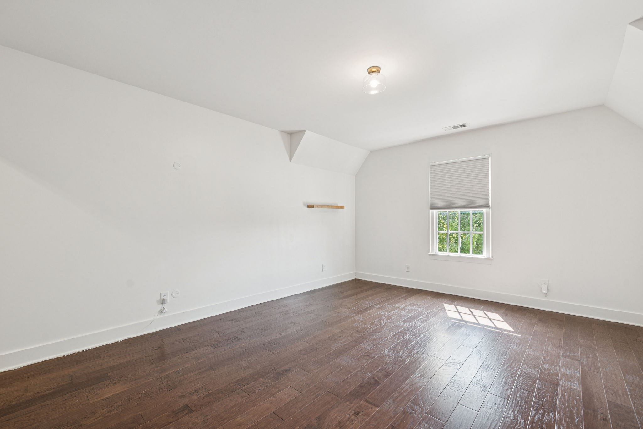 301 Finnhorse Ln
