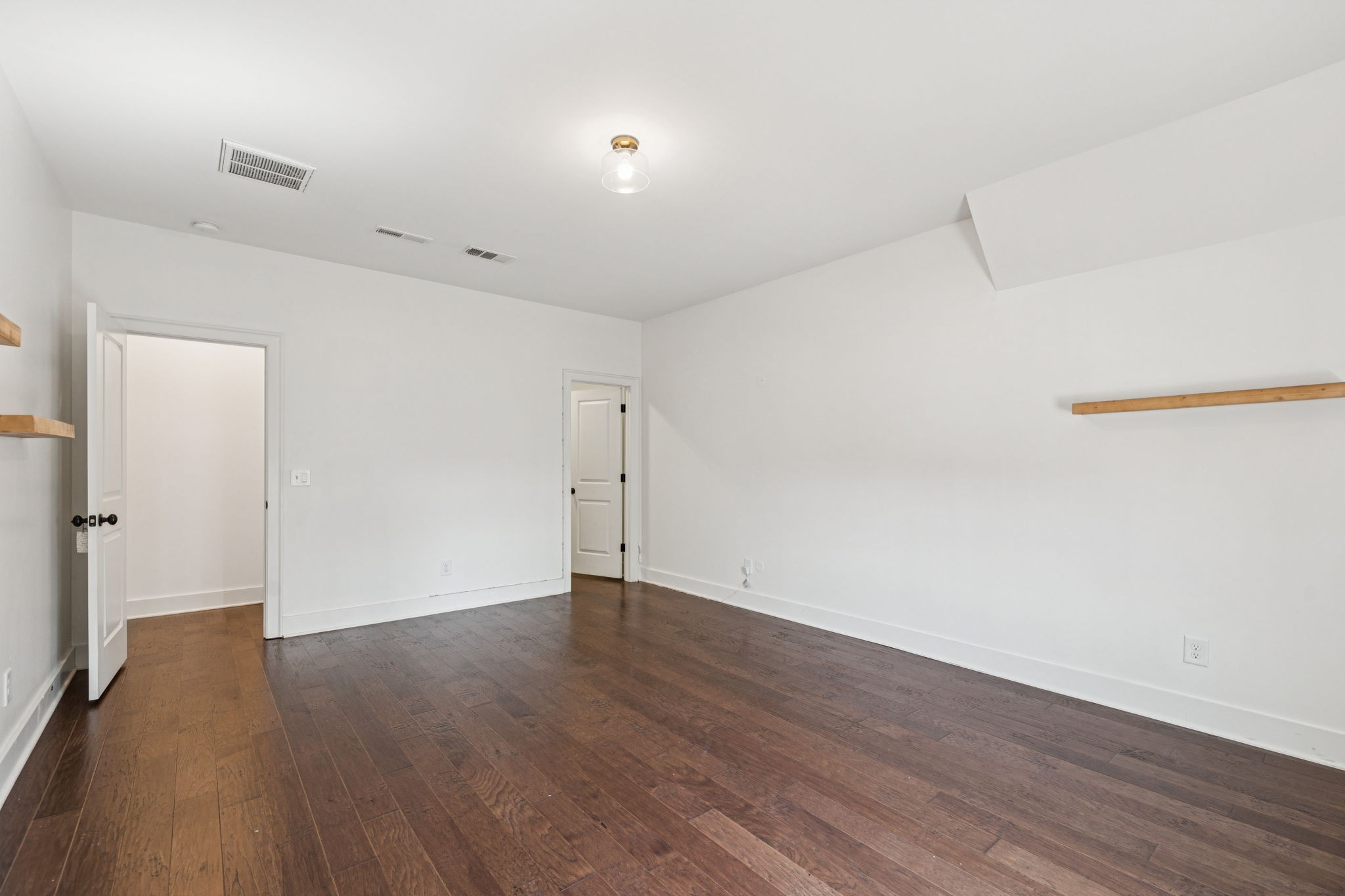 301 Finnhorse Ln
