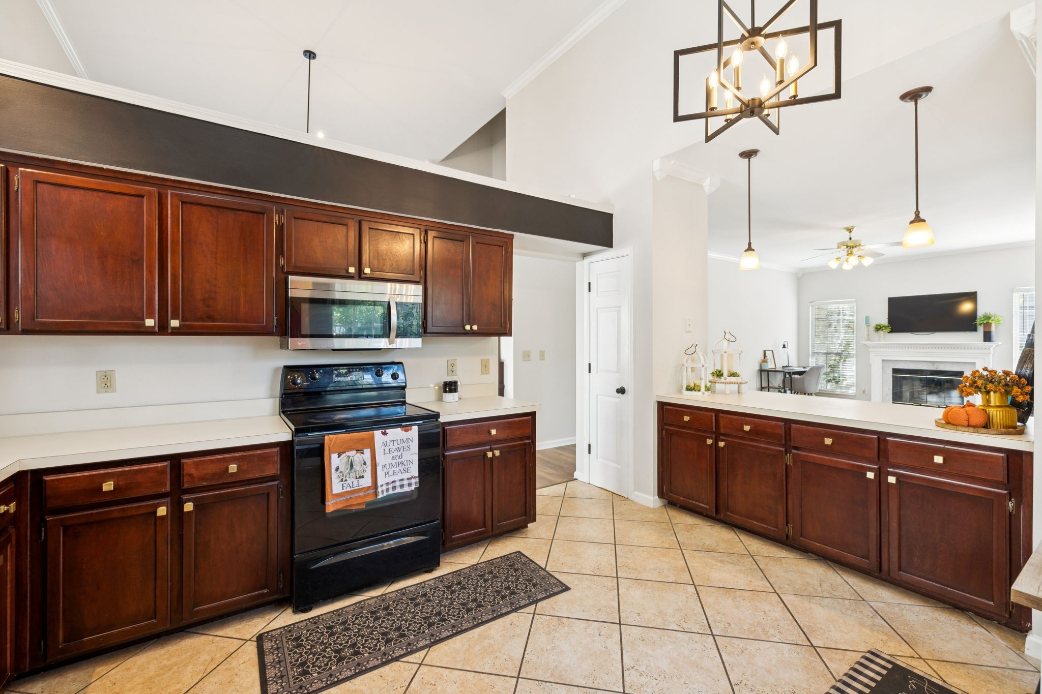 140 Cavalcade Cir
